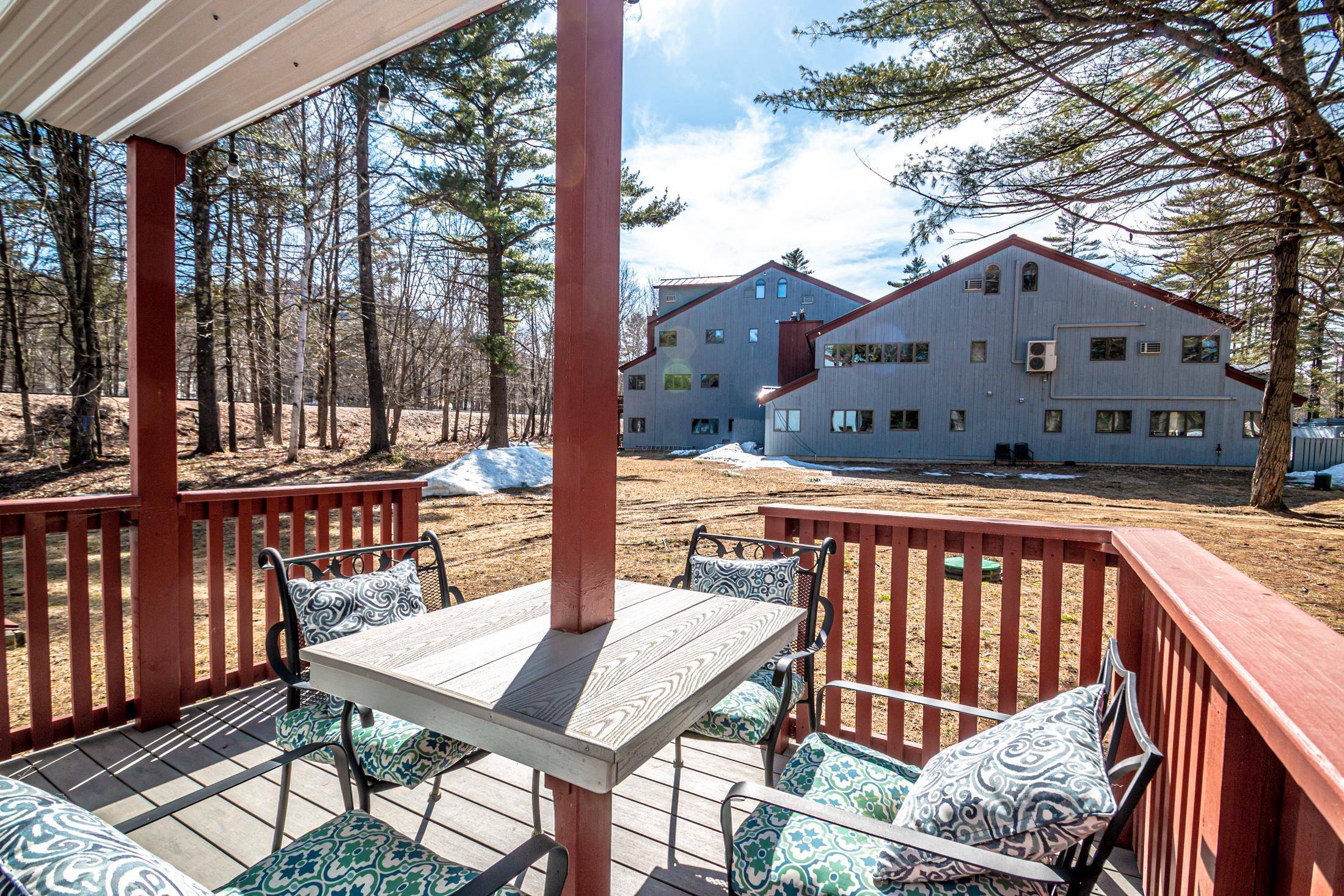 Bartlett, NH 03812,8J River Run DR