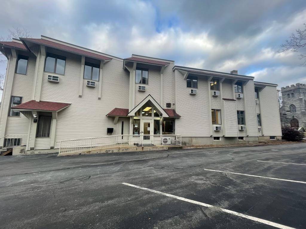 Concord, NH 03301,103 N State ST