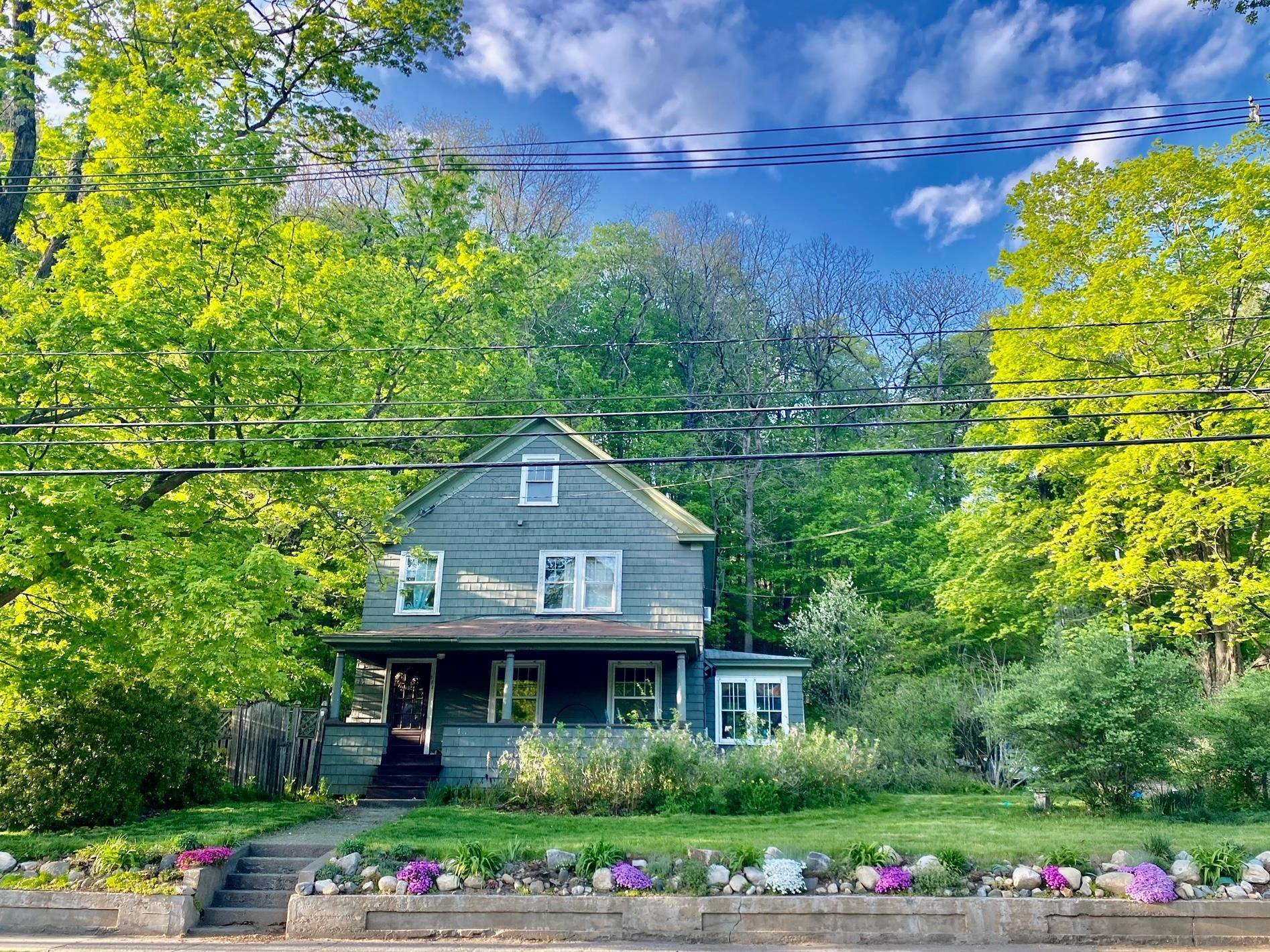 Brattleboro, VT 05301,711 Western AVE