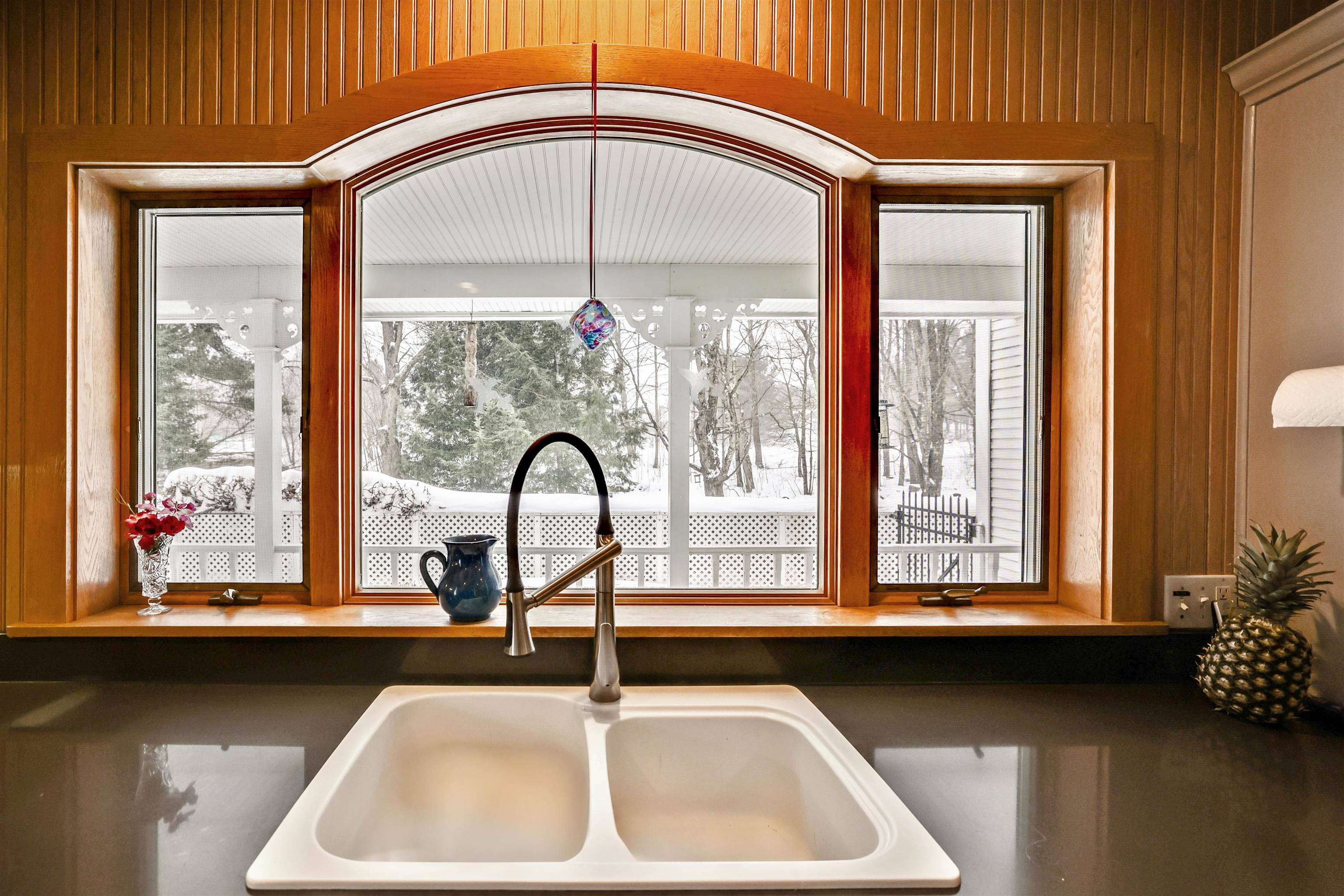 1645 Cross RD Jay, VT 05859-9403