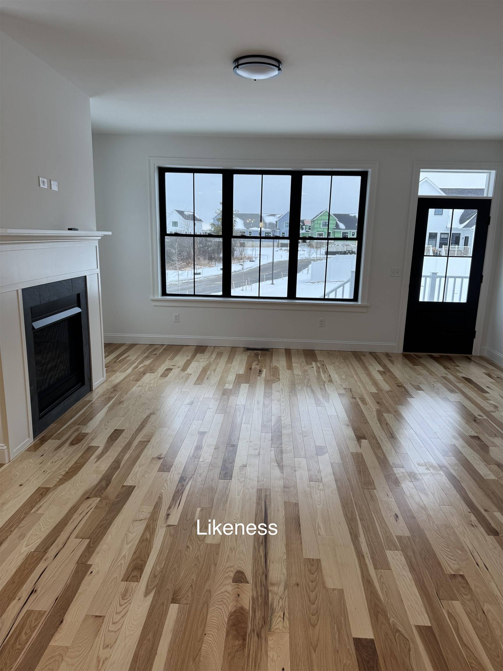 South Burlington, VT 05403,33 Liberty LN