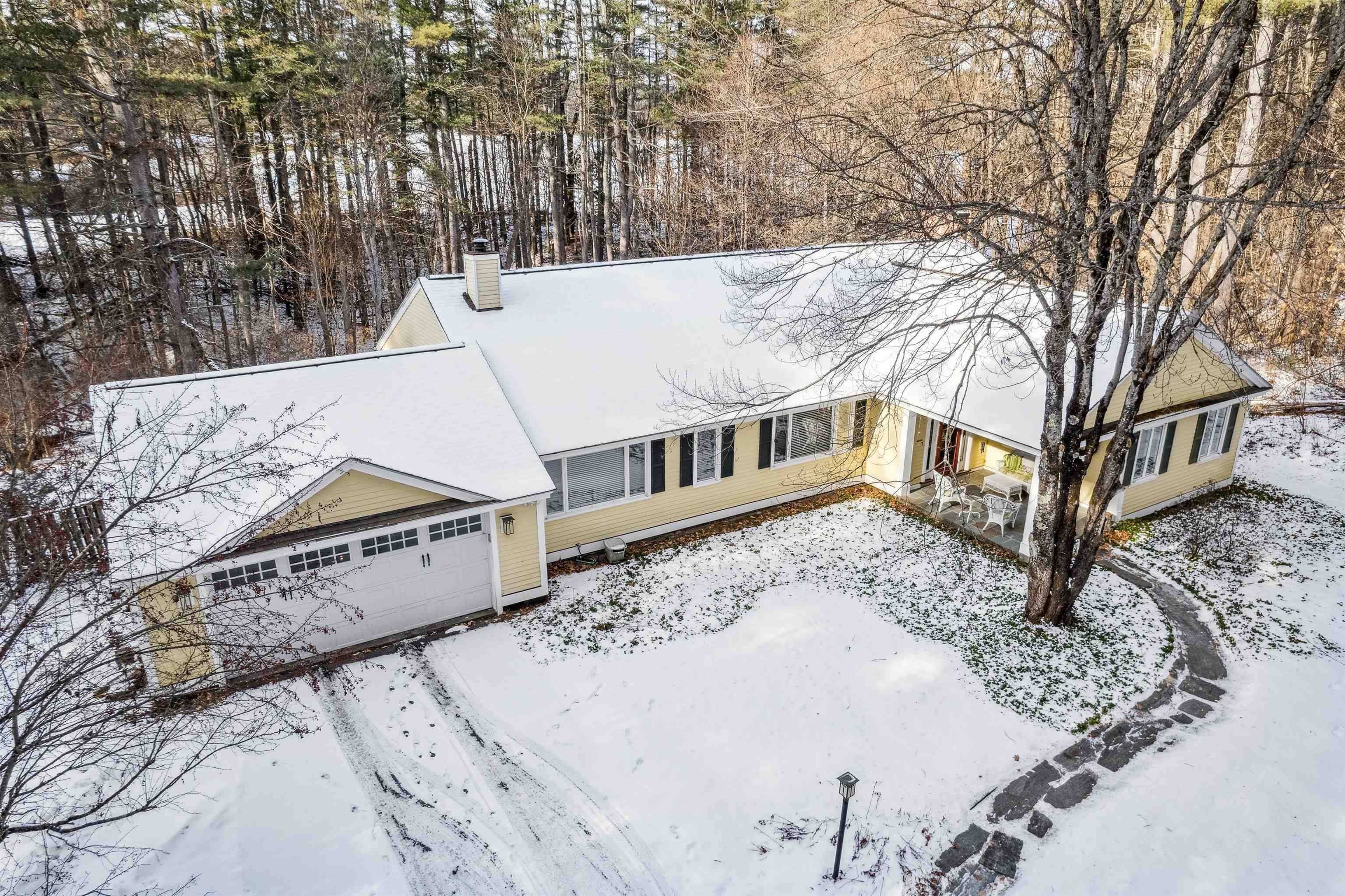 Hanover, NH 03755,7 Willow Spring LN