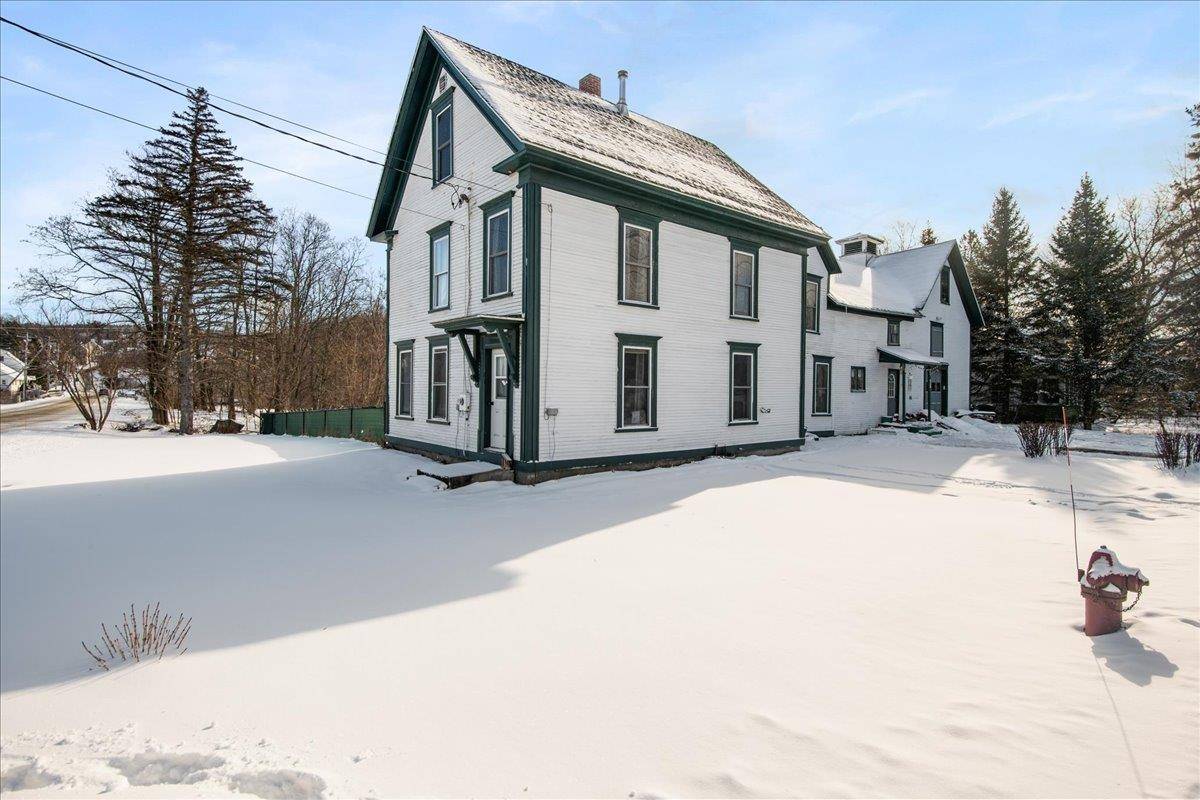 Barton, VT 05822,25 Park ST