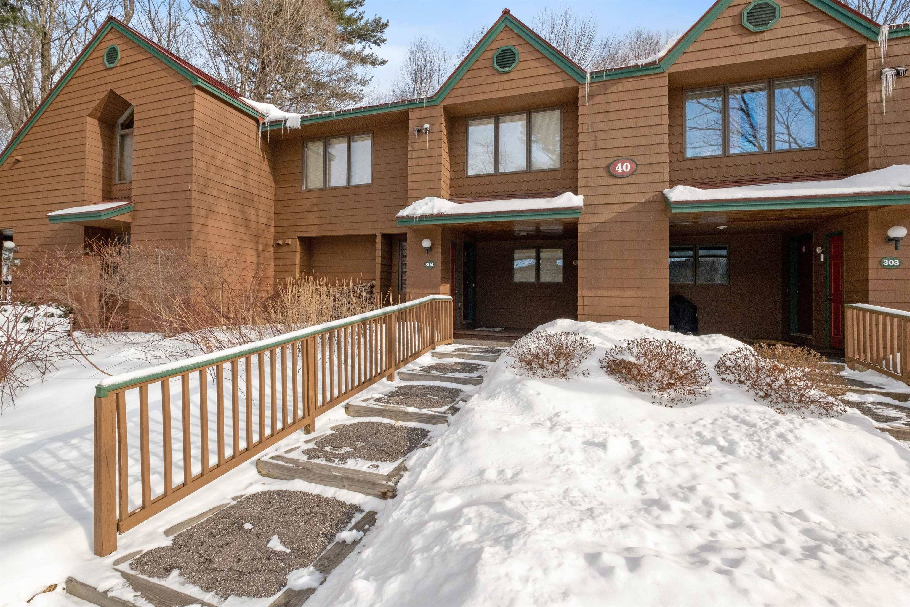 Woodstock, NH 03262,40 Riverfront DR #304