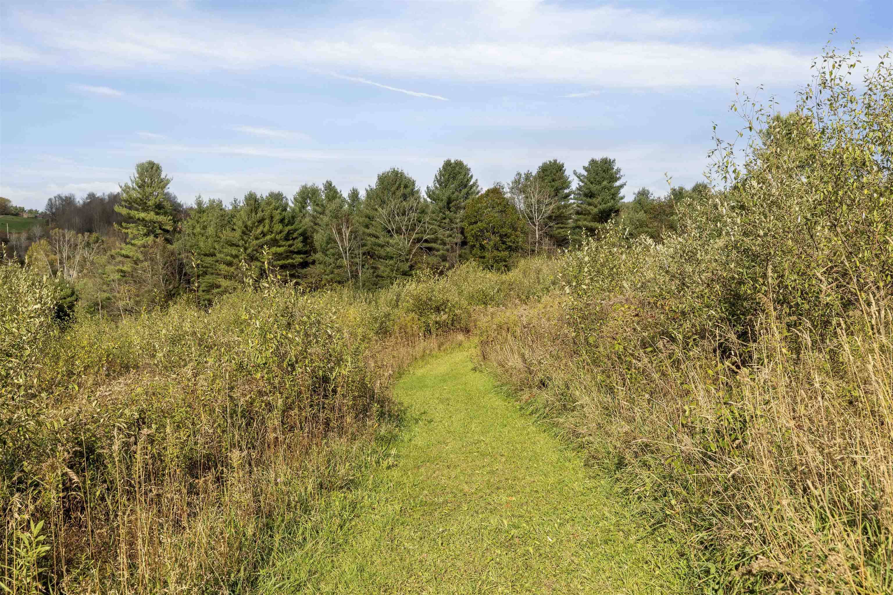 Hartford, VT 05001,92 Winding Brook LN