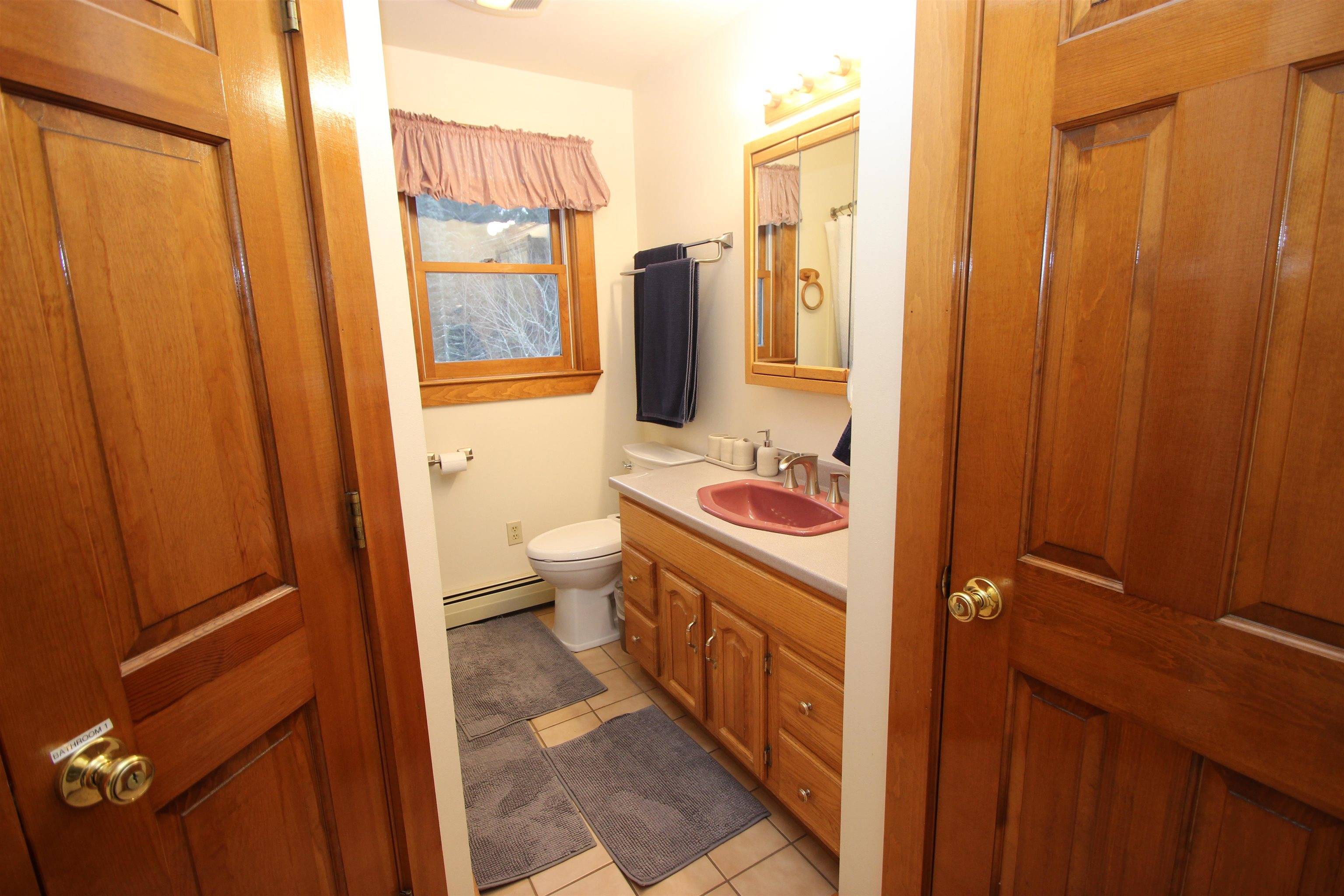 1585 Country Club RD Plainfield, VT 05667
