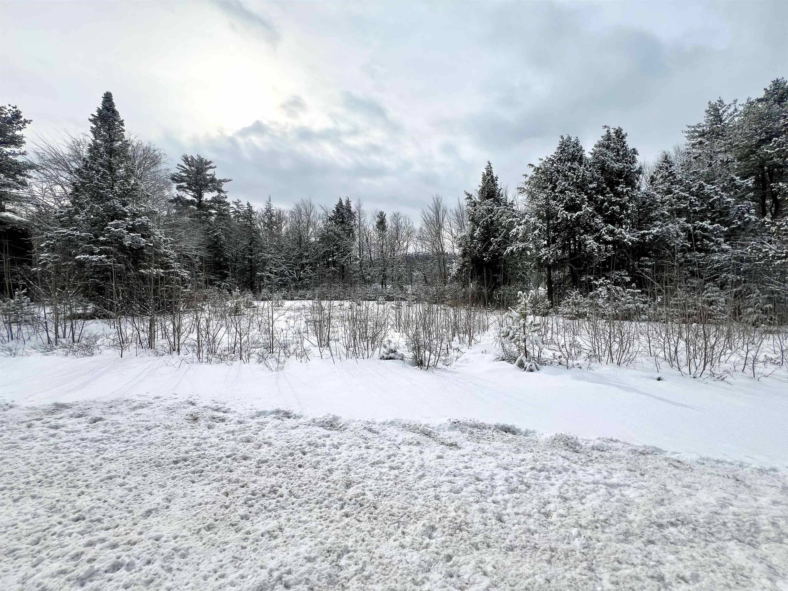 Conway, NH 03813,928 Eastman RD
