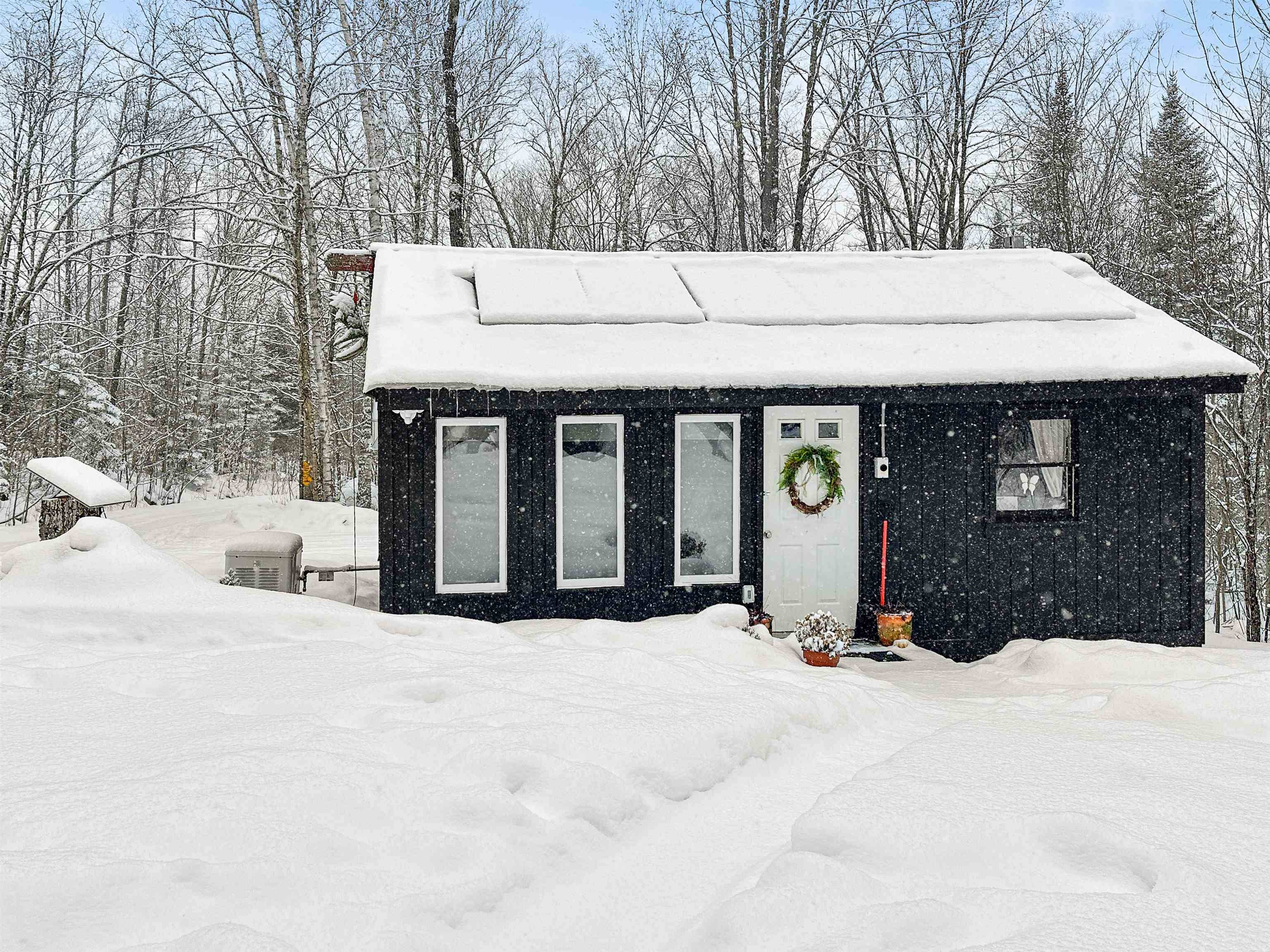 Columbia, NH 03590,253 Washburn RD