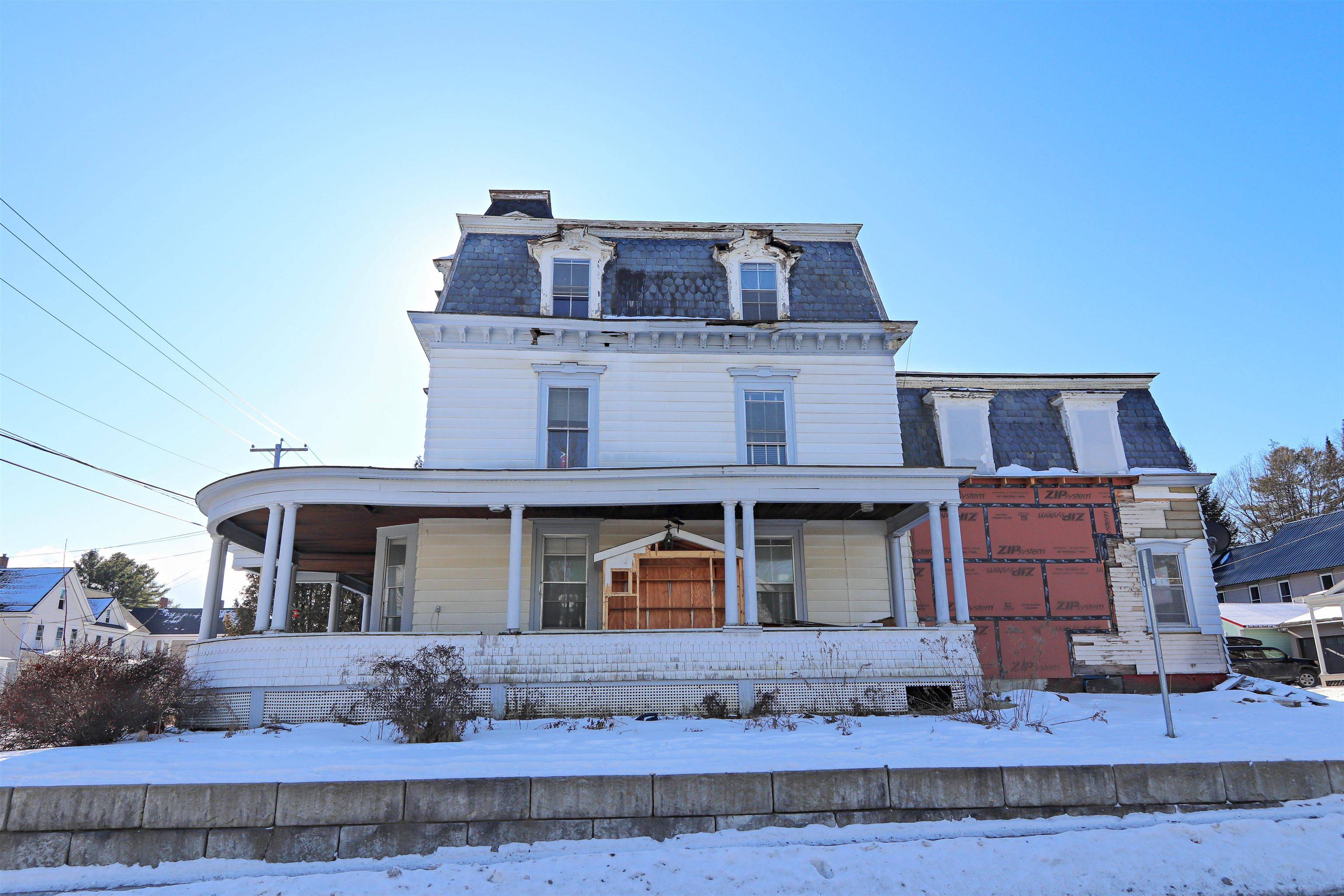 St. Johnsbury, VT 05819,277 Summer ST