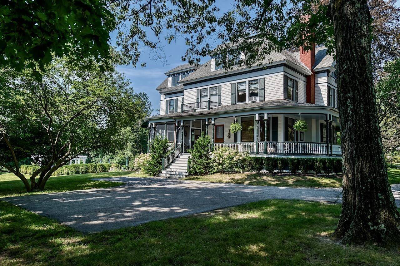 Wolfeboro, NH 03894,222 North Main ST