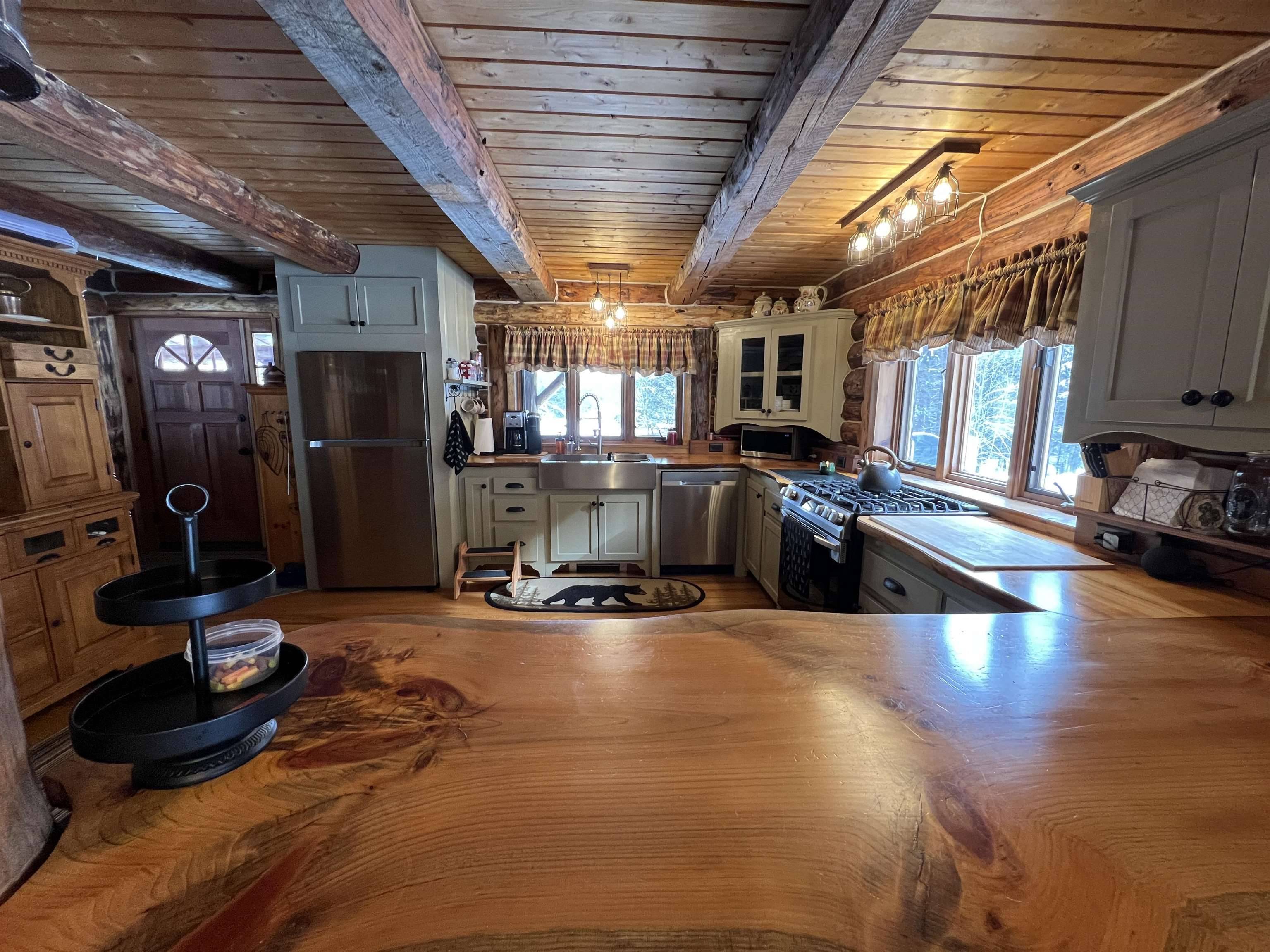 Jamaica, VT 05343,418 Diers RD