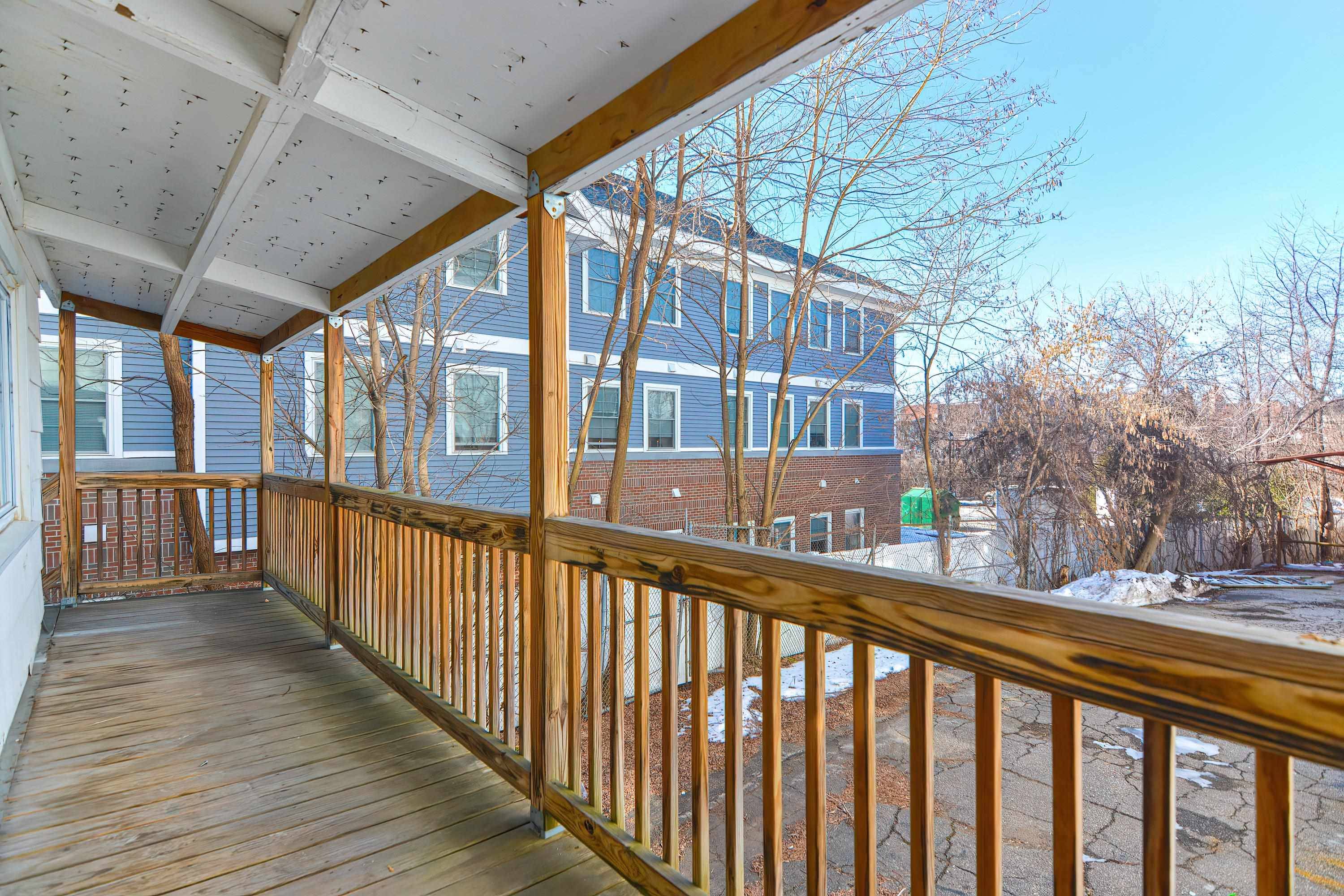 10 Arch ST Laconia, NH 03246