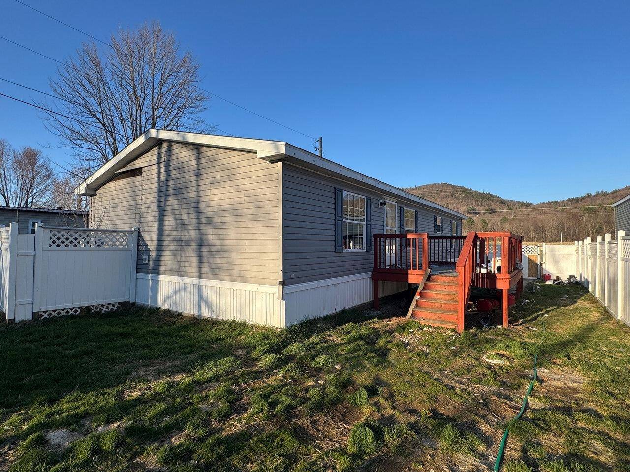 Hinesburg, VT 05461,2195 North RD