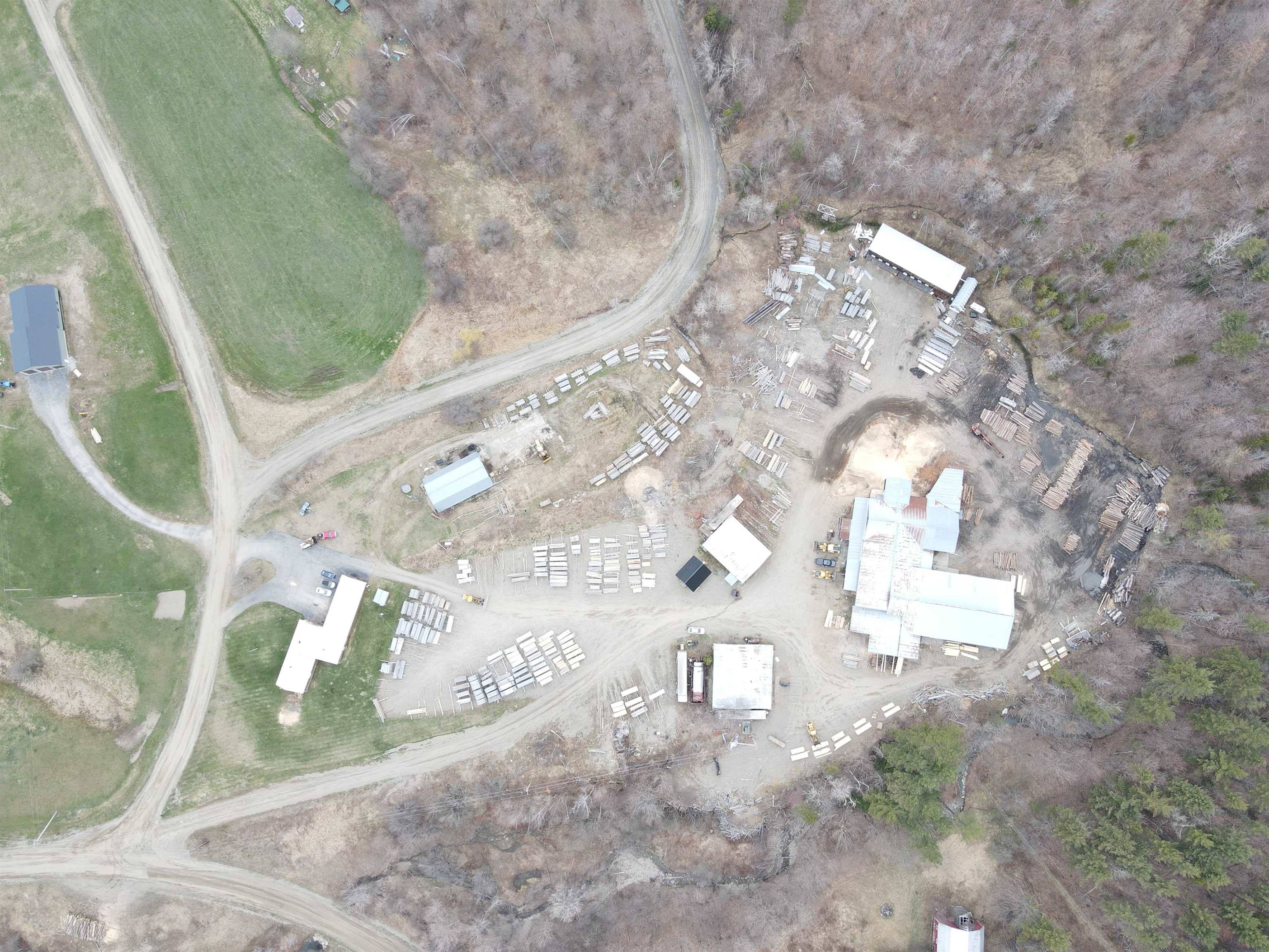 Irasburg, VT 05845,6 Simino LN