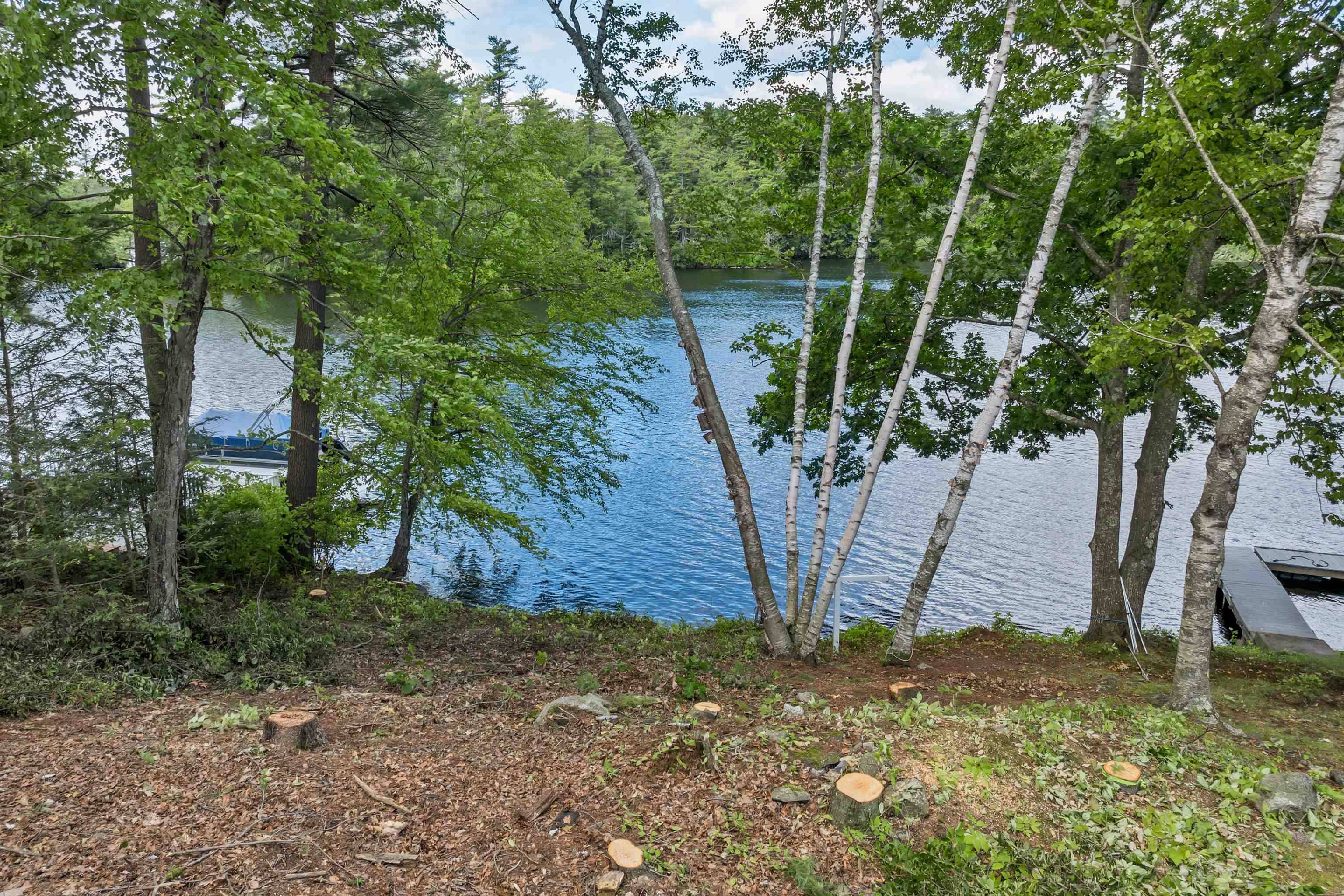 Atkinson, NH 03811,9 Valcat LN