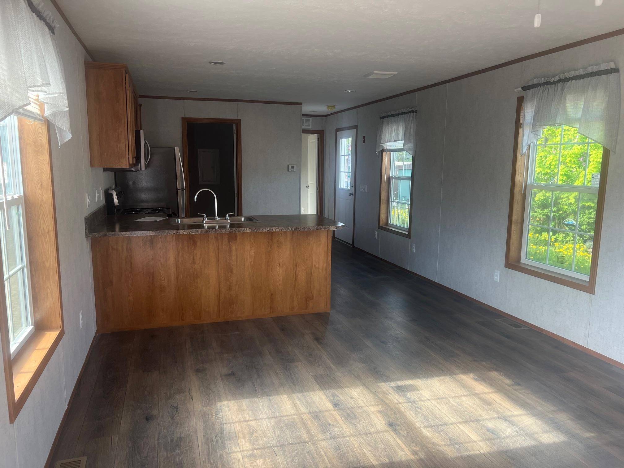 Hinesburg, VT 05641,137 Hillview TER