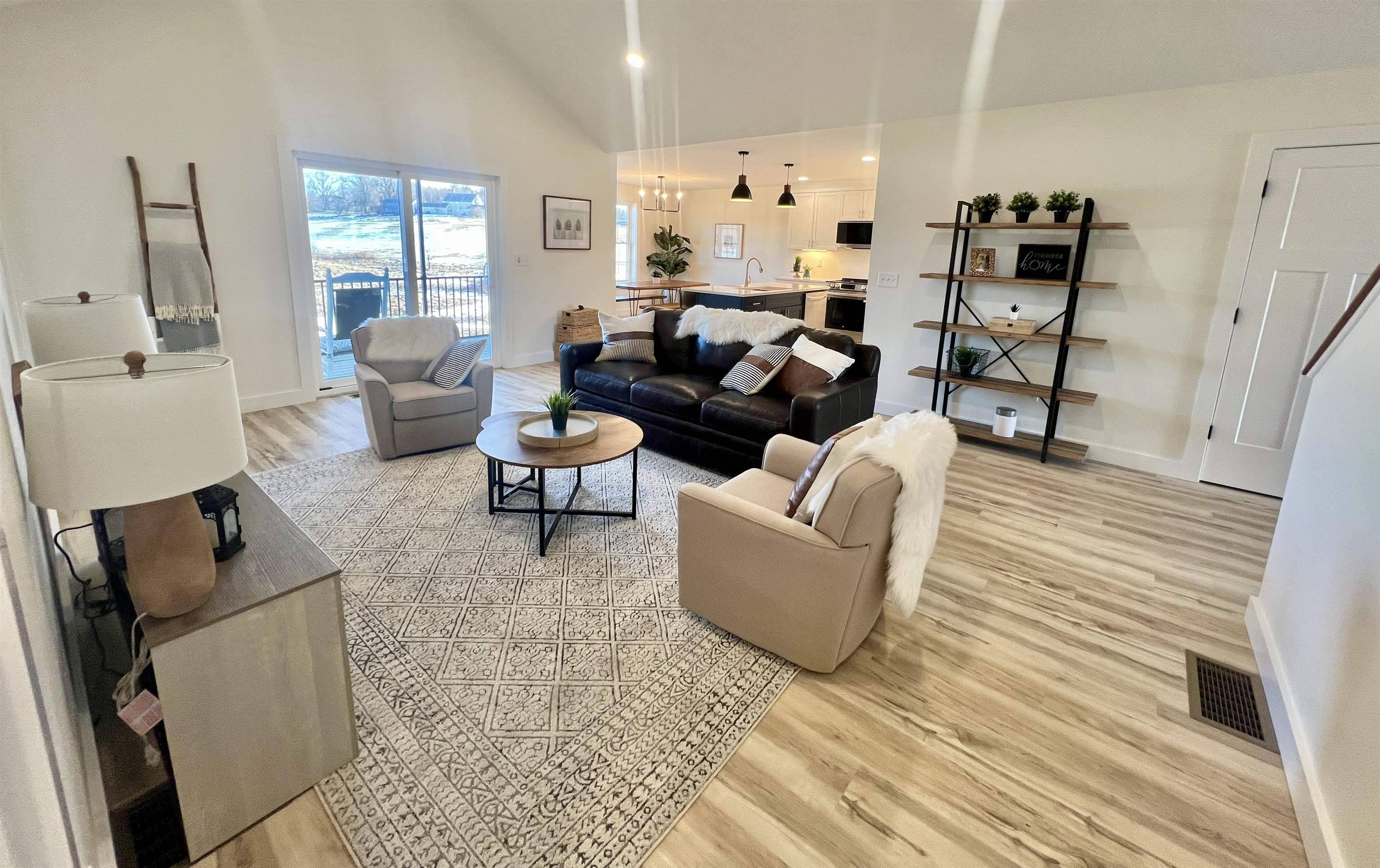 3 Chestnut LN Northwood, NH 03261