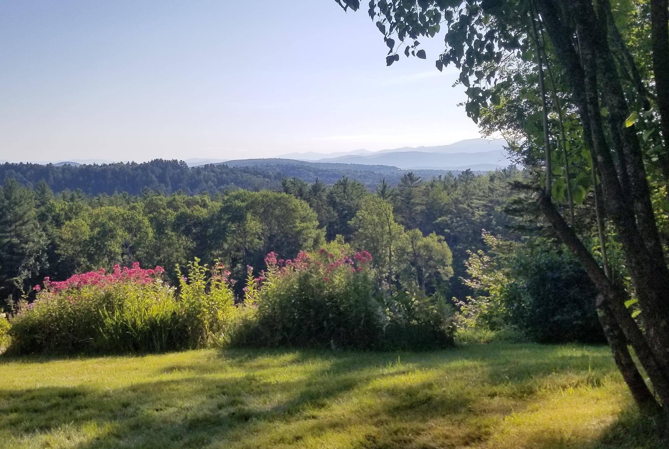 Newbury, VT 05051,3443 North RD