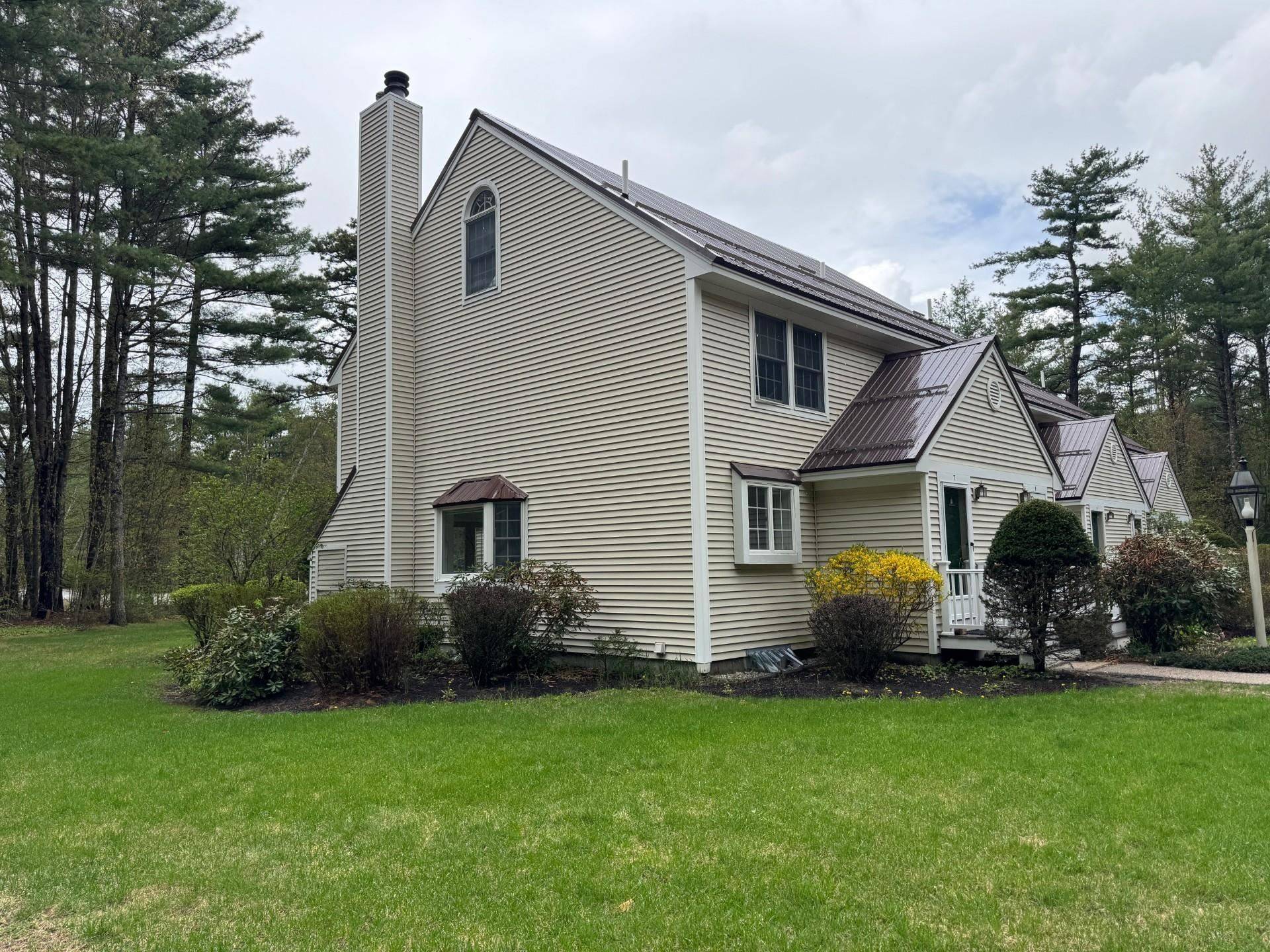 Conway, NH 03860,15 Cedar DR #7