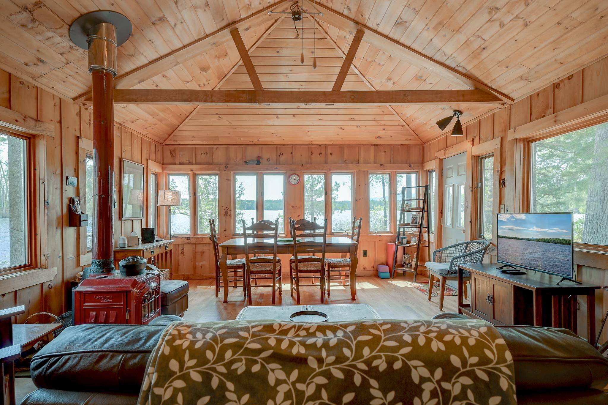 500 Mudgett RD Conway, NH 03818