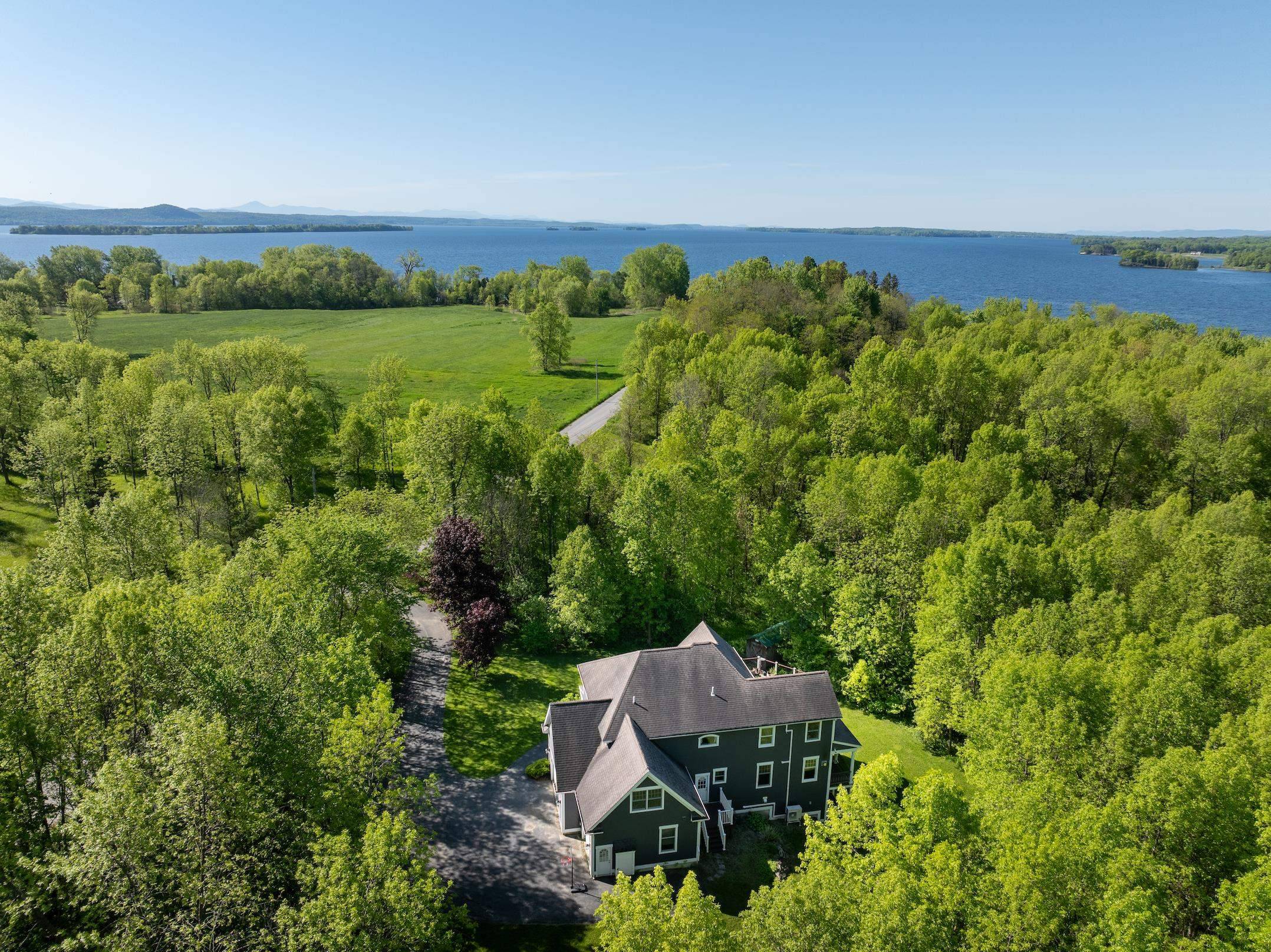 Grand Isle, VT 05458,45 East Shore North