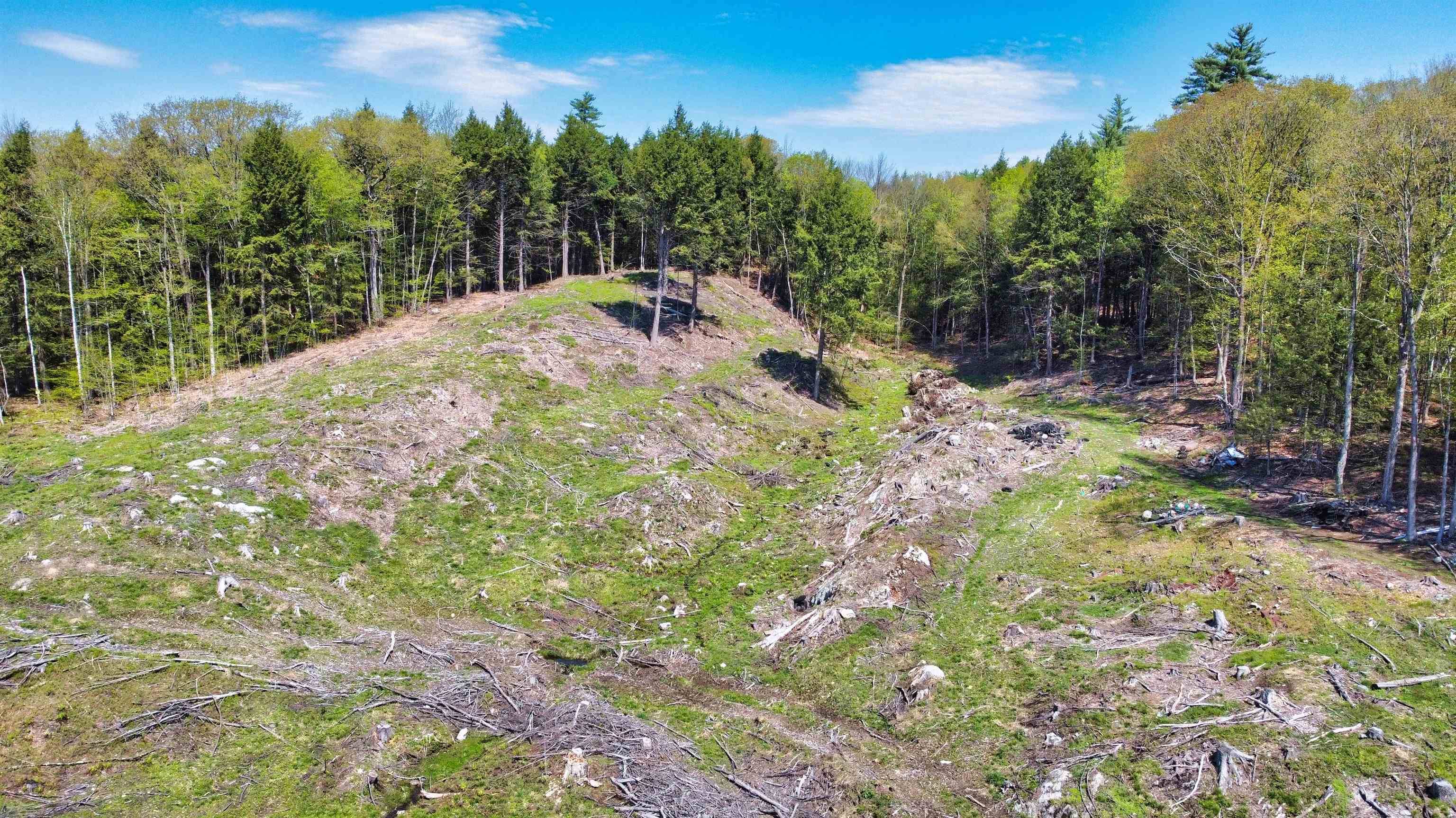149 Old County RD Plainfield, NH 03781