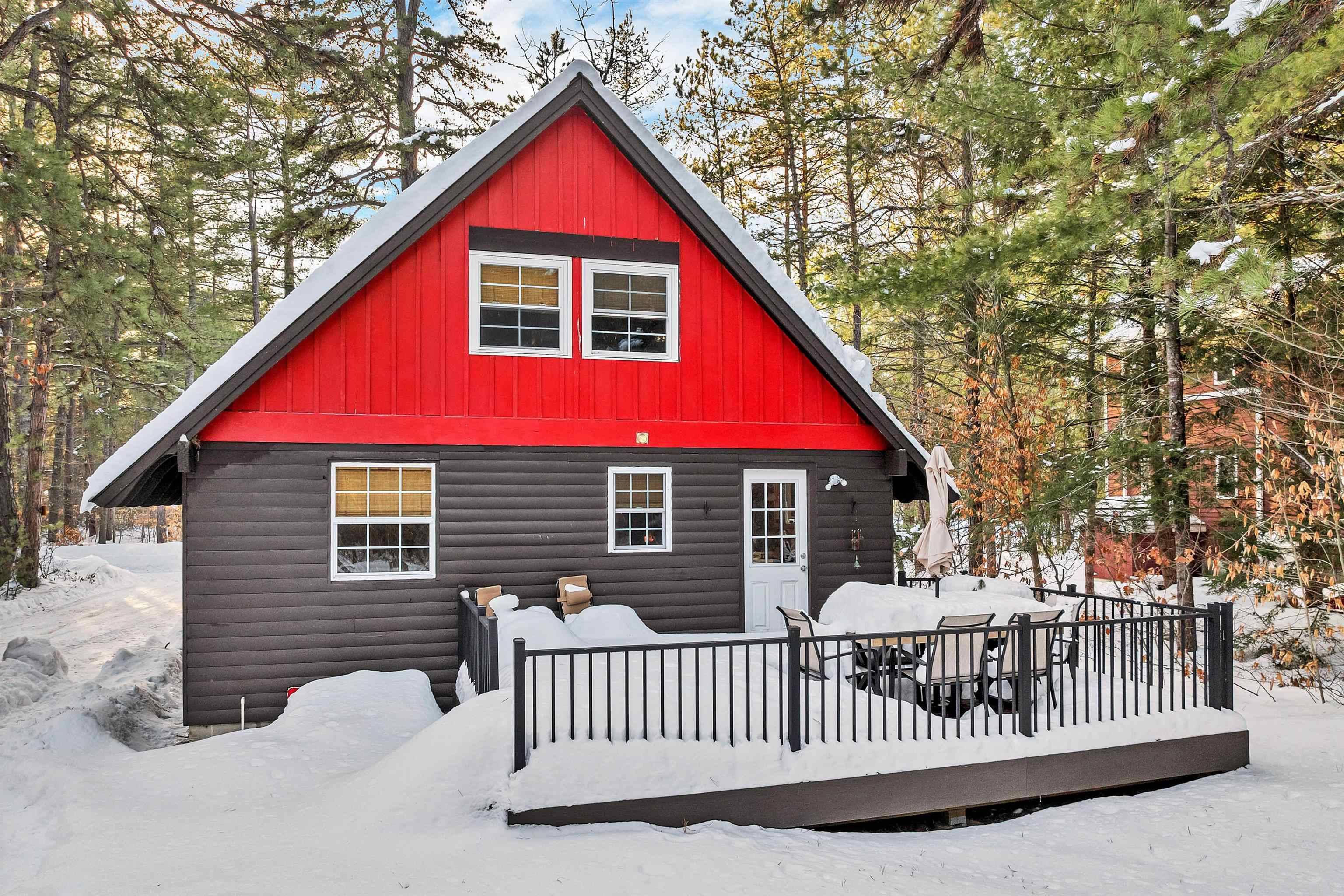 Tamworth, NH 03817,171 Remick DR