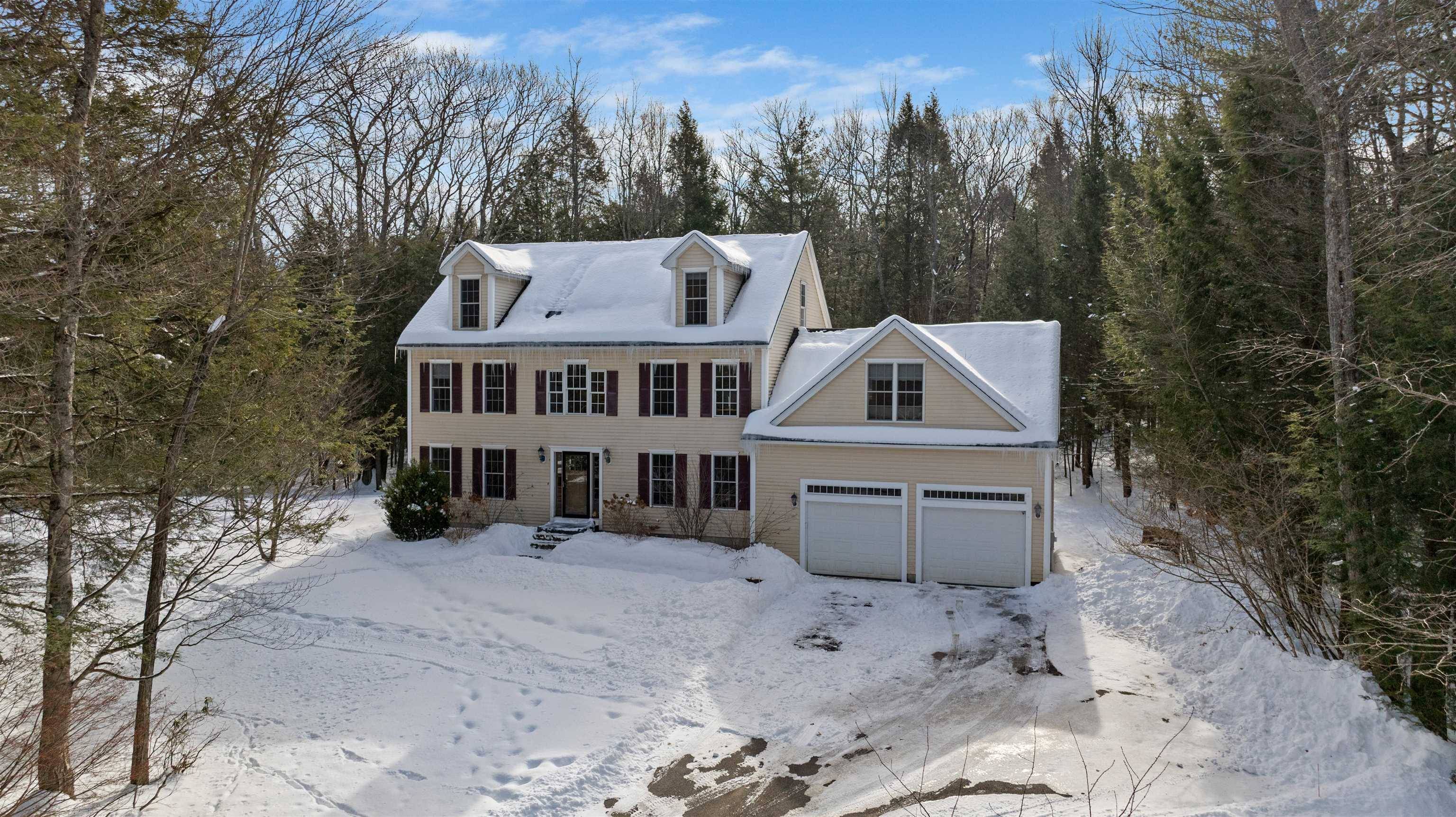 Madbury, NH 03823,4 Champernowne RD