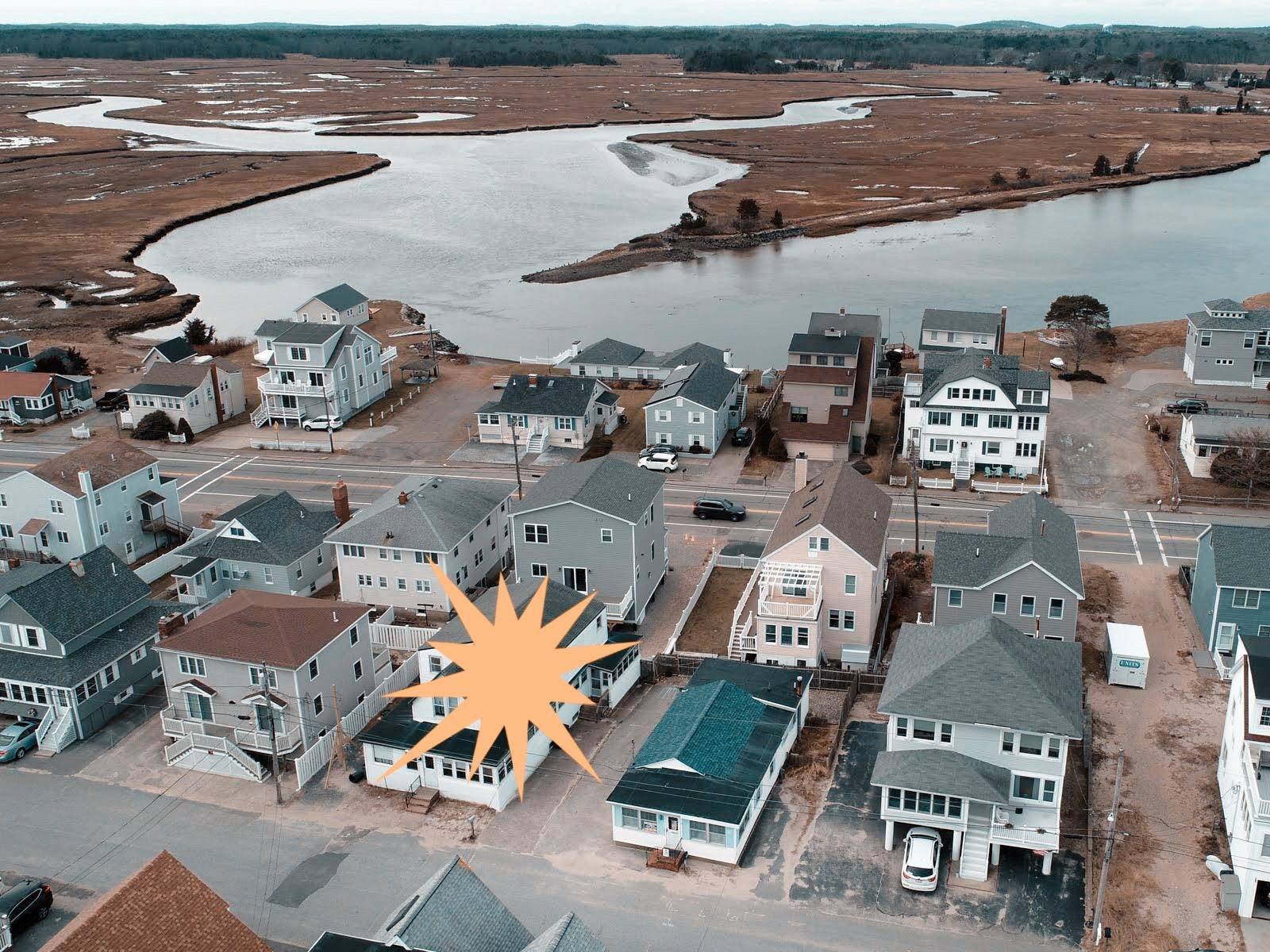 Salisbury, MA 01952,42 Commonwealth AVE
