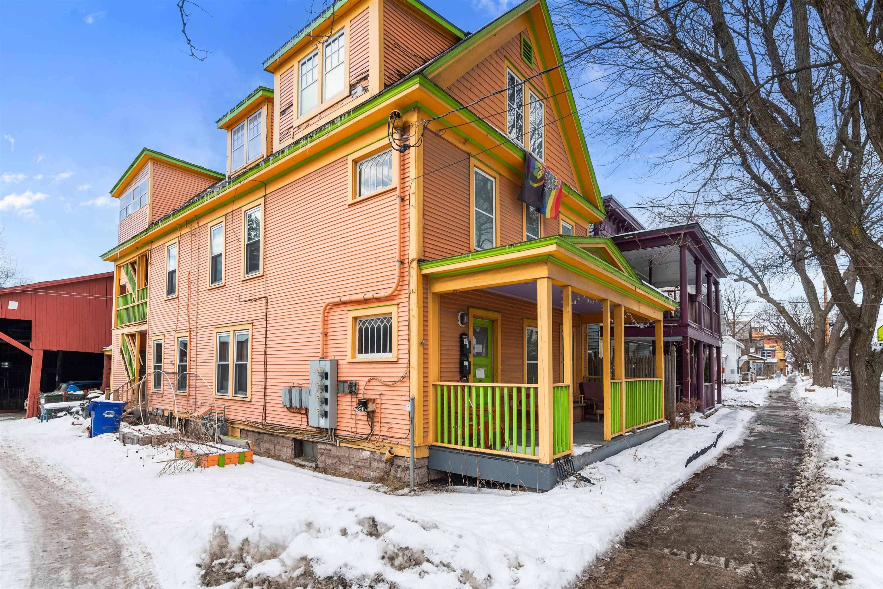 Burlington, VT 05401,103 North Champlain ST