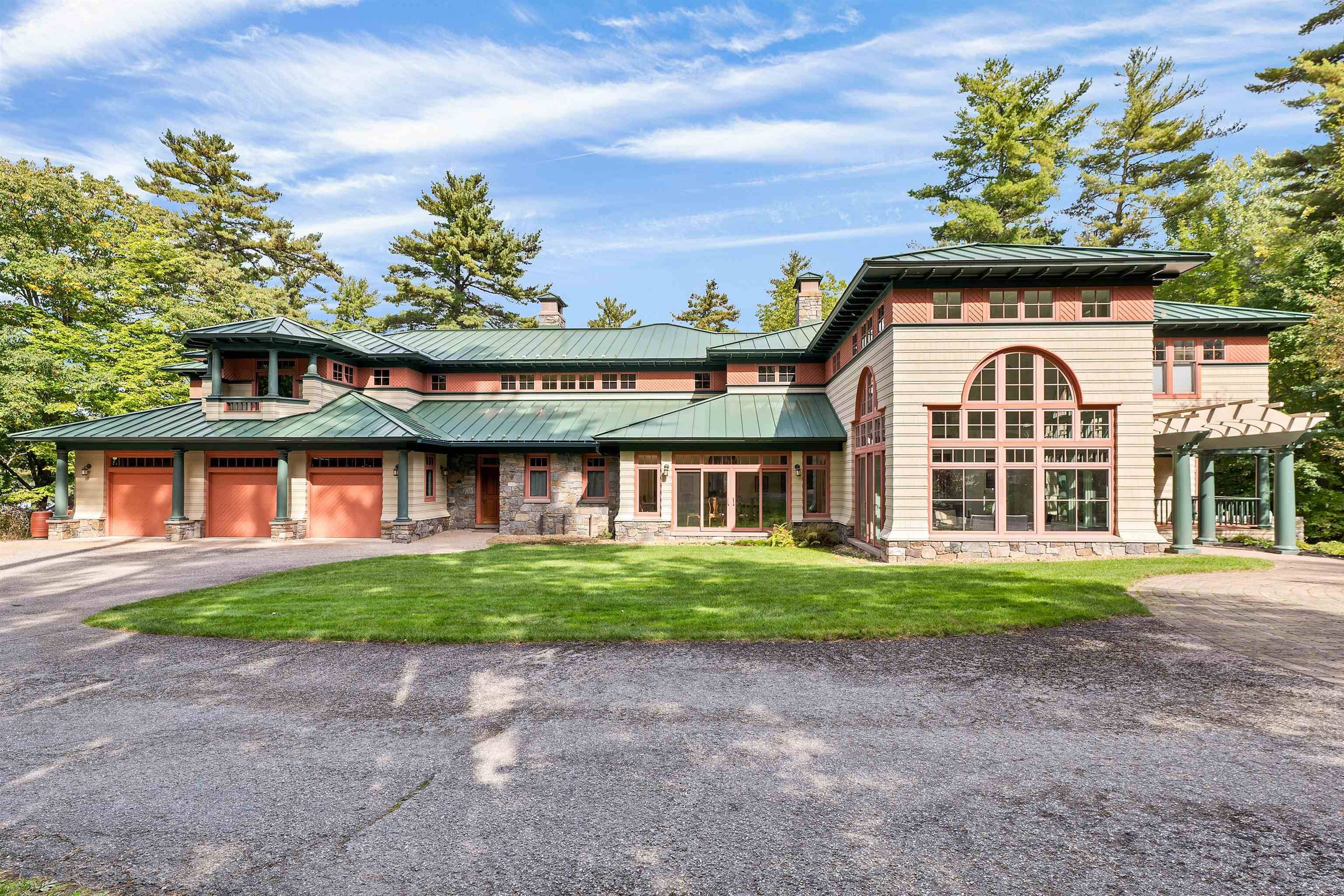 Alton, NH 03809,104 Hopewell RD
