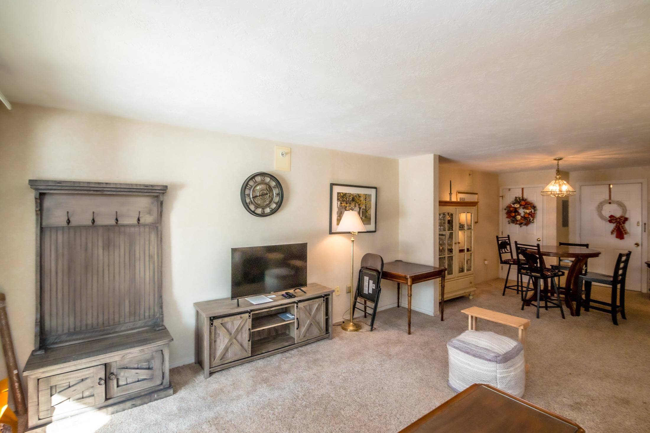 Conway, NH 03813,19 Saco ST #8