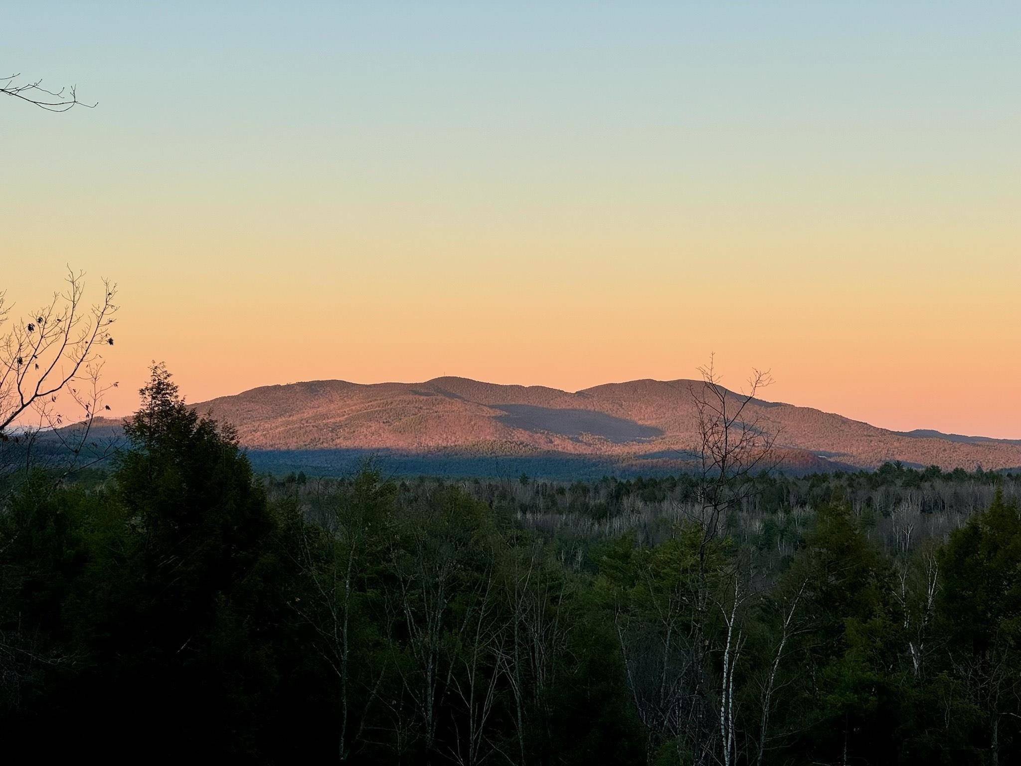 Sutton, NH 03260,000 Shaker RD