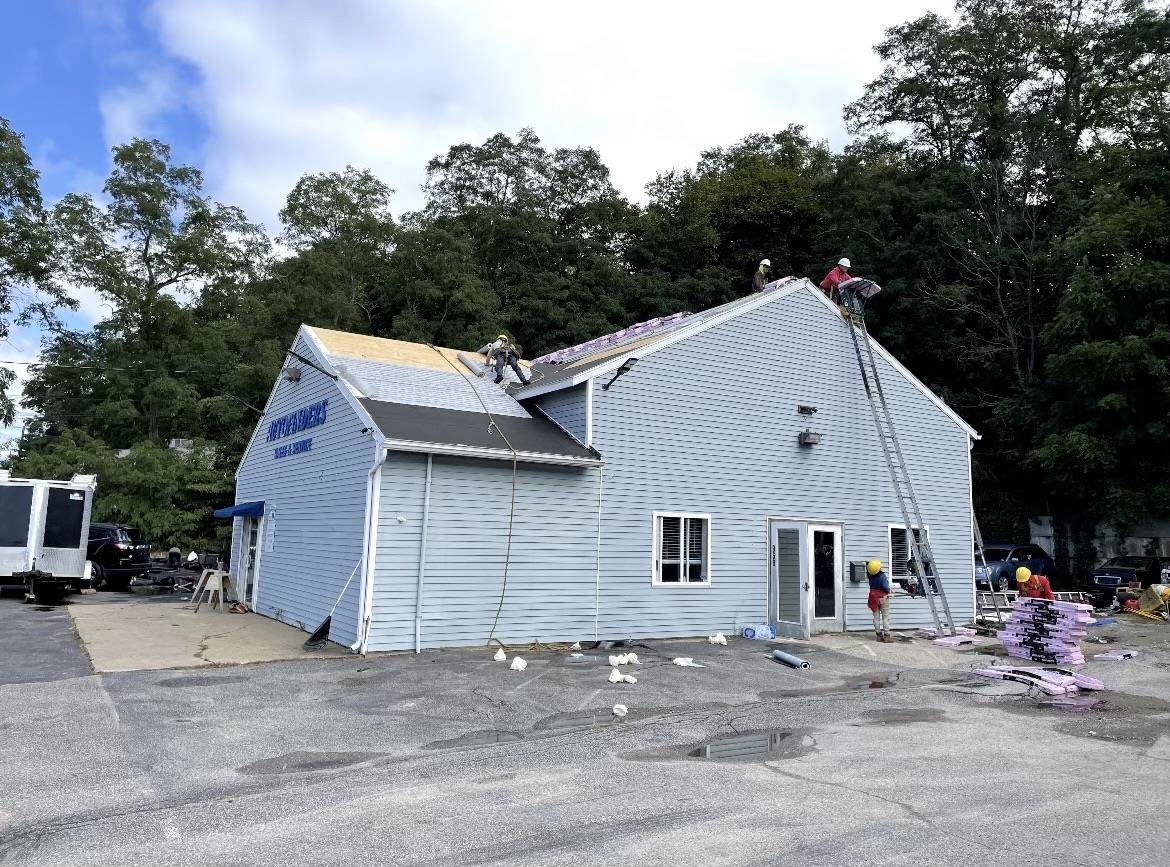 Laconia, NH 03246,969 Union AVE