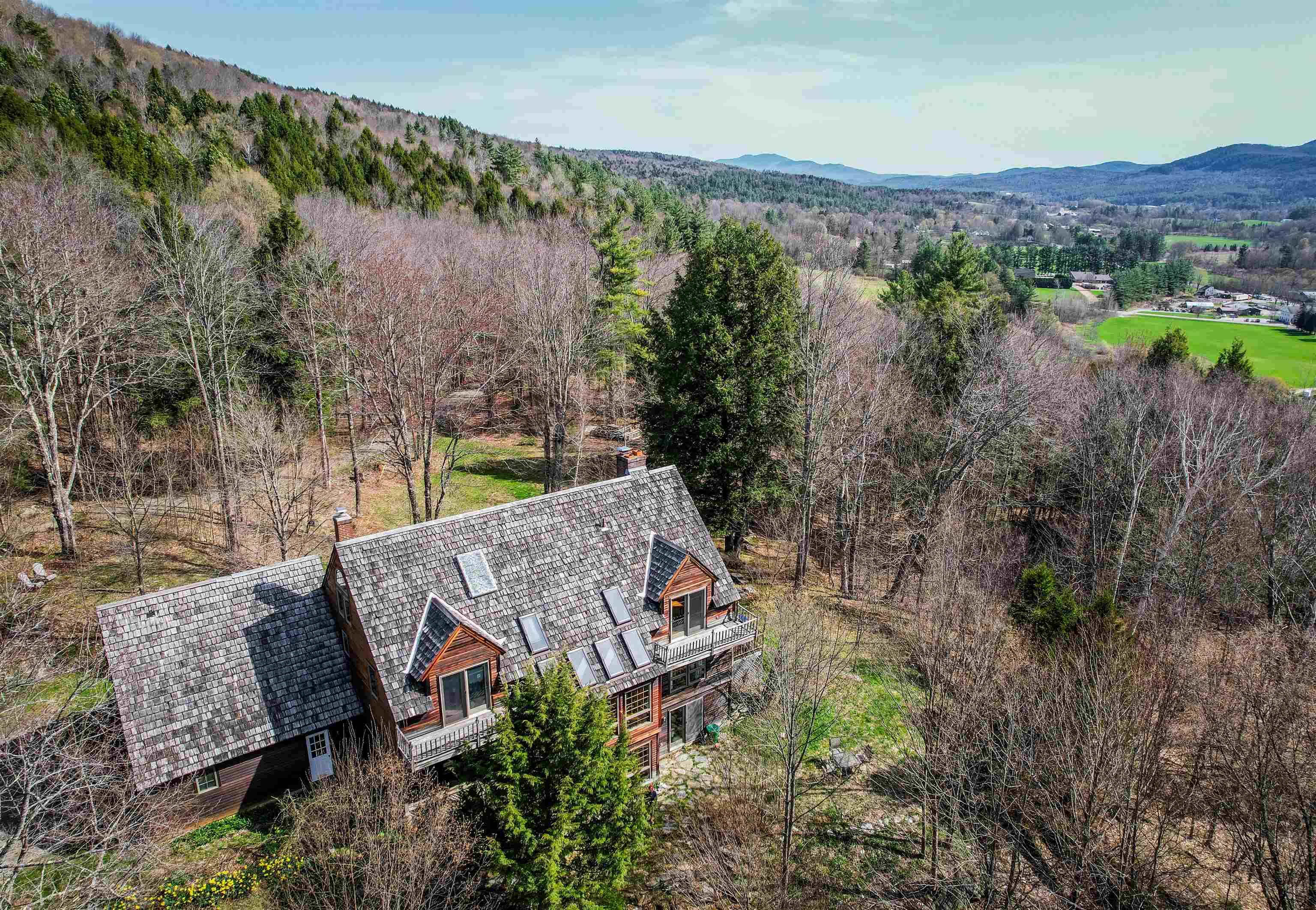 Waitsfield, VT 05673,157 Mehuron DR