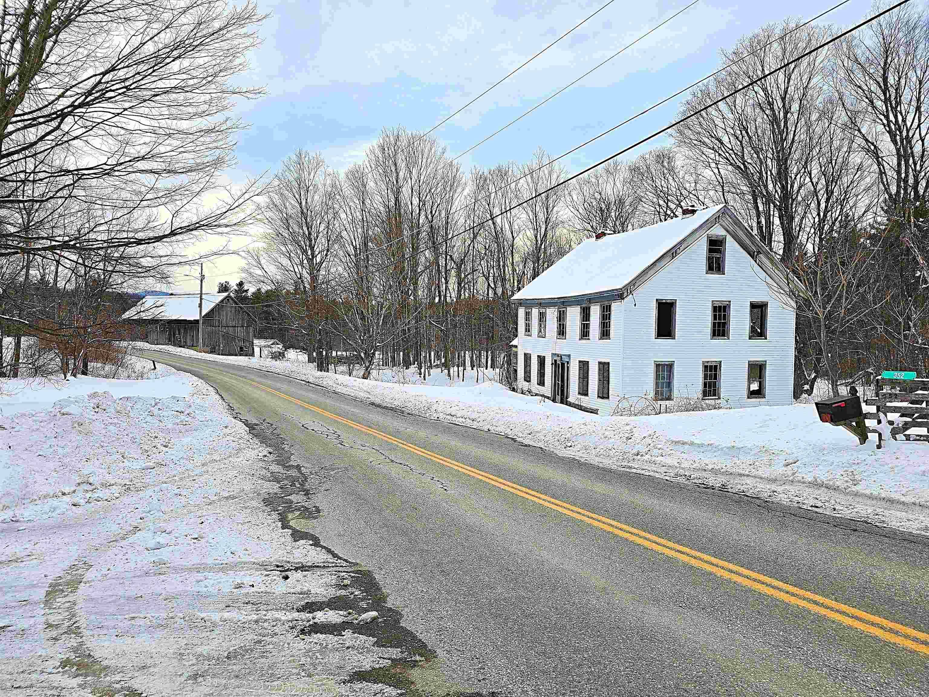 Pownal, VT 05261,339 South Stream RD