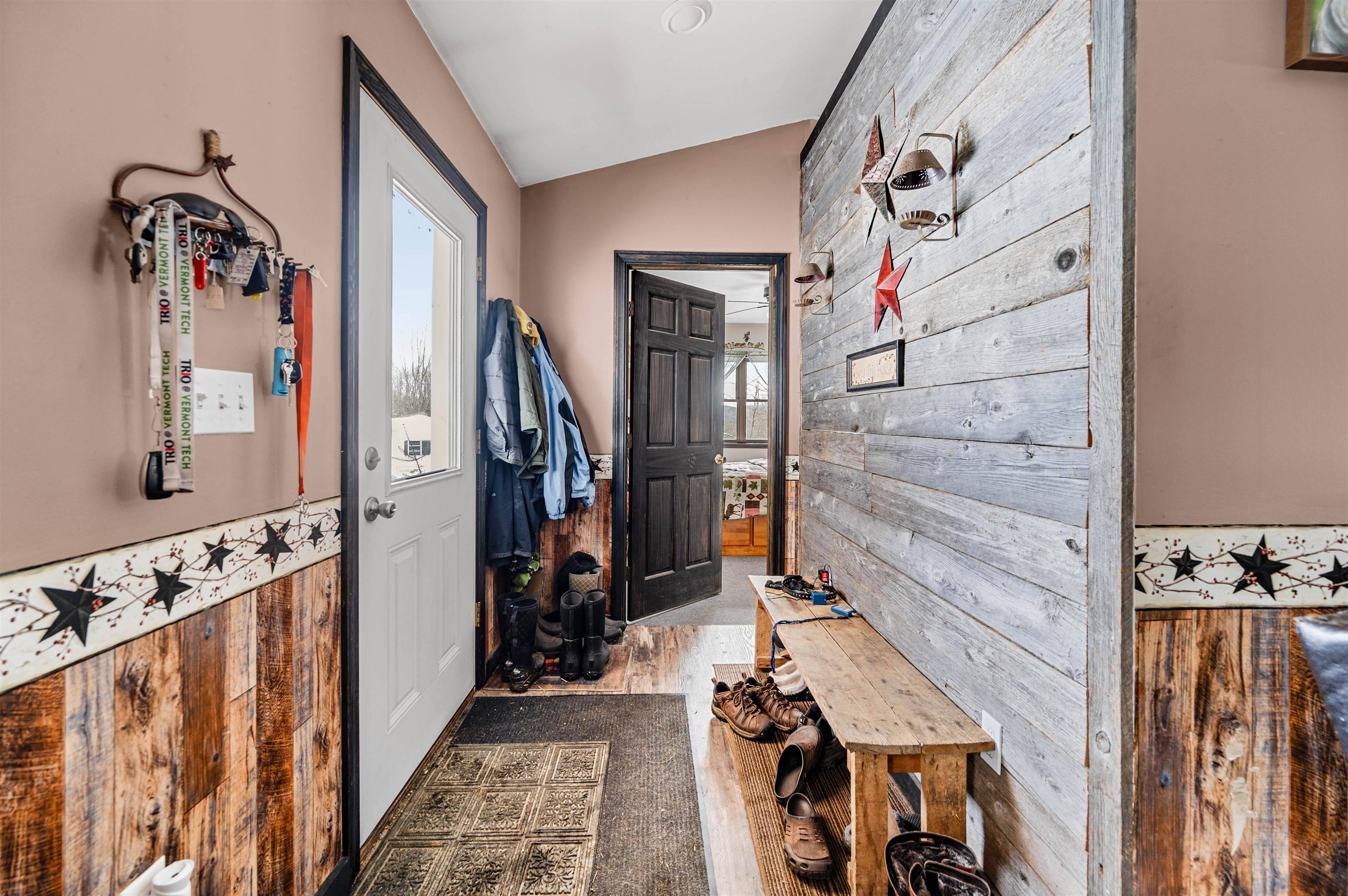 536 Sugar House RD Williamstown, VT 05679