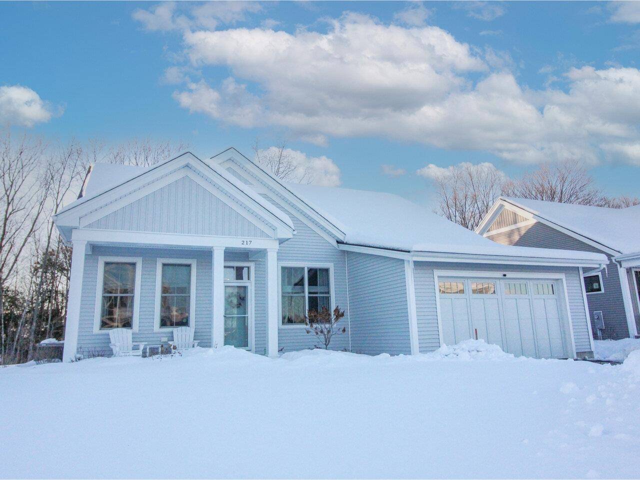 Shelburne, VT 05482,217 Elmore ST