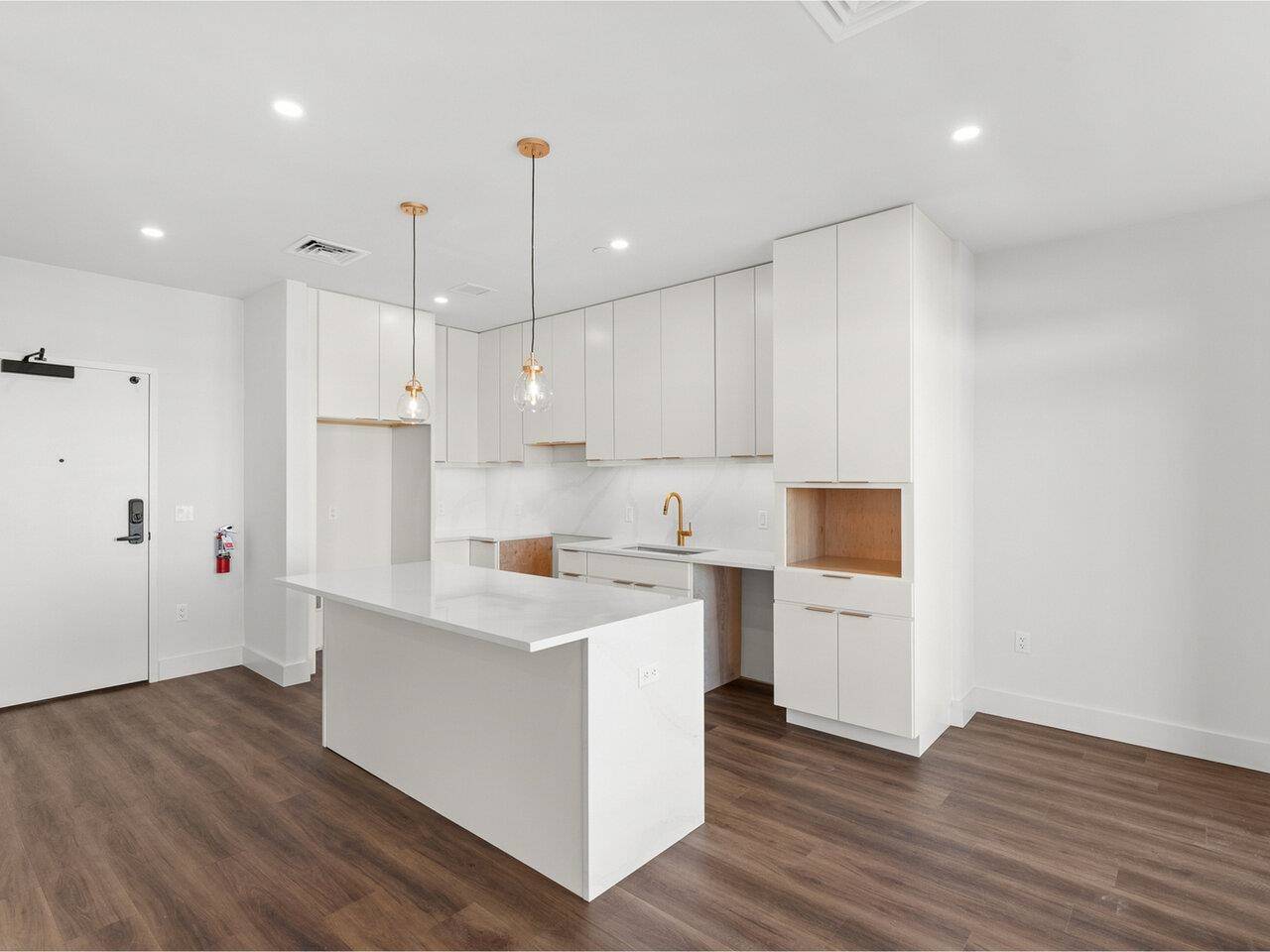 Burlington, VT 05401,125 Cambrian WAY #602