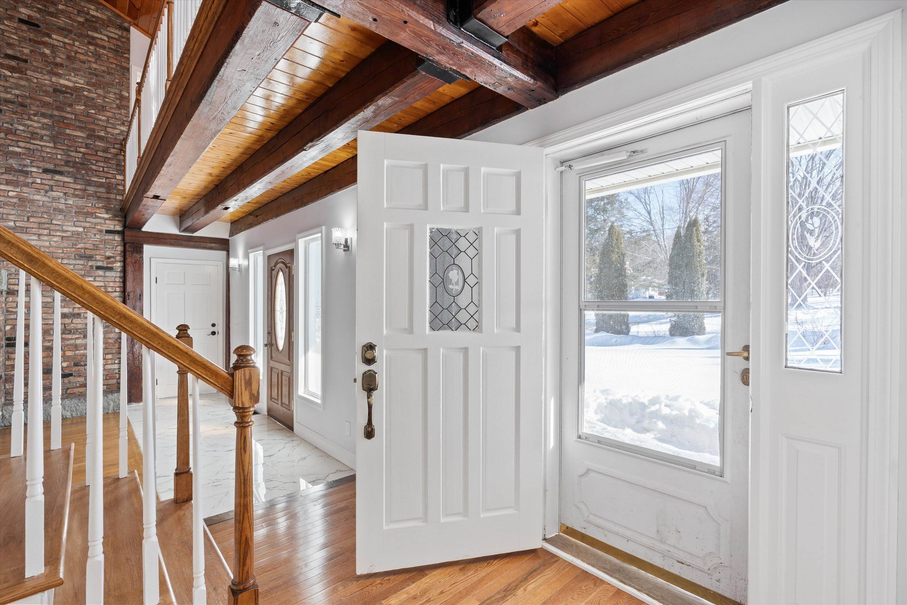 Hudson, NH 03051,4 Hilltop DR