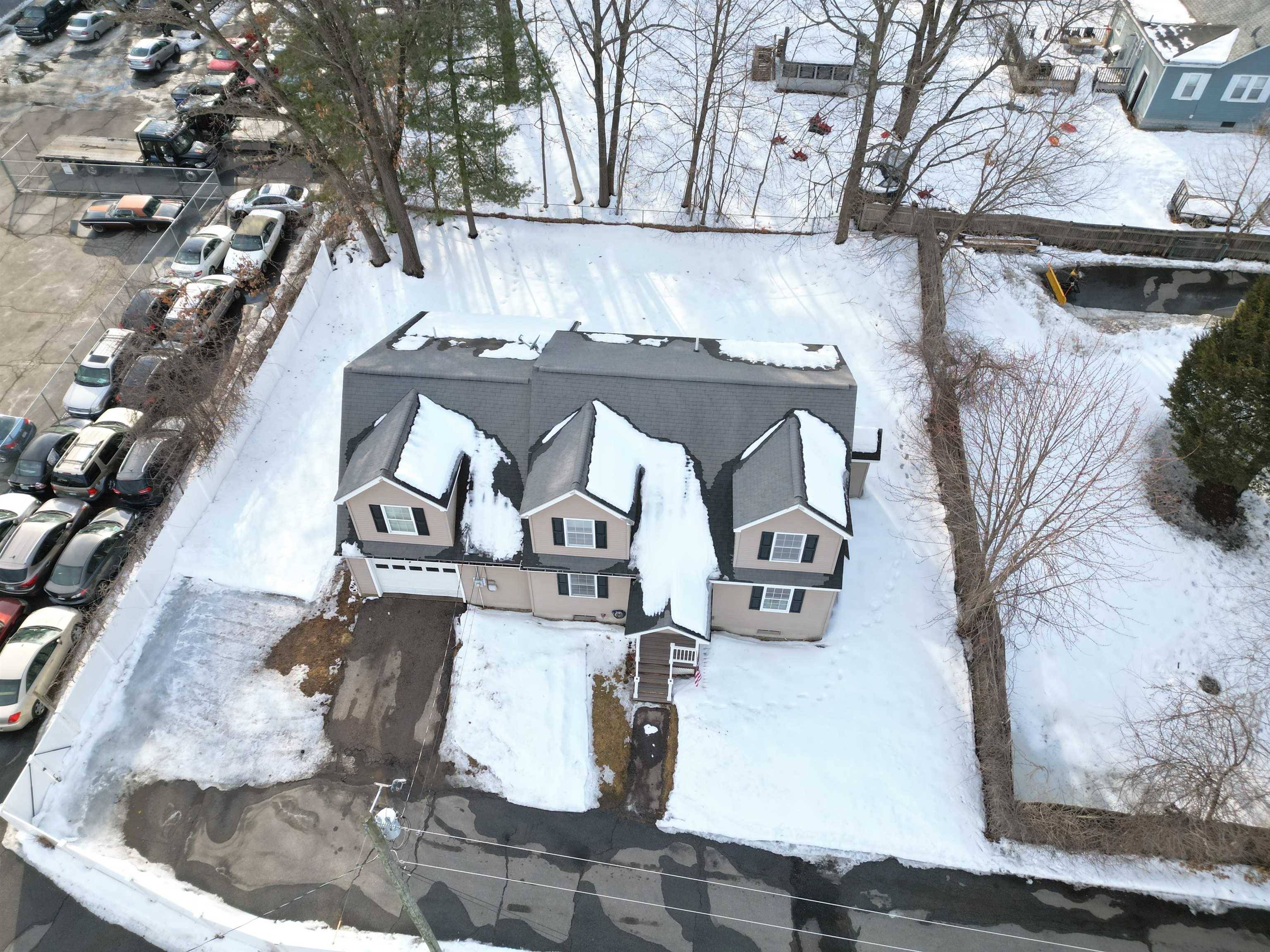 Nashua, NH 03060,99 King ST