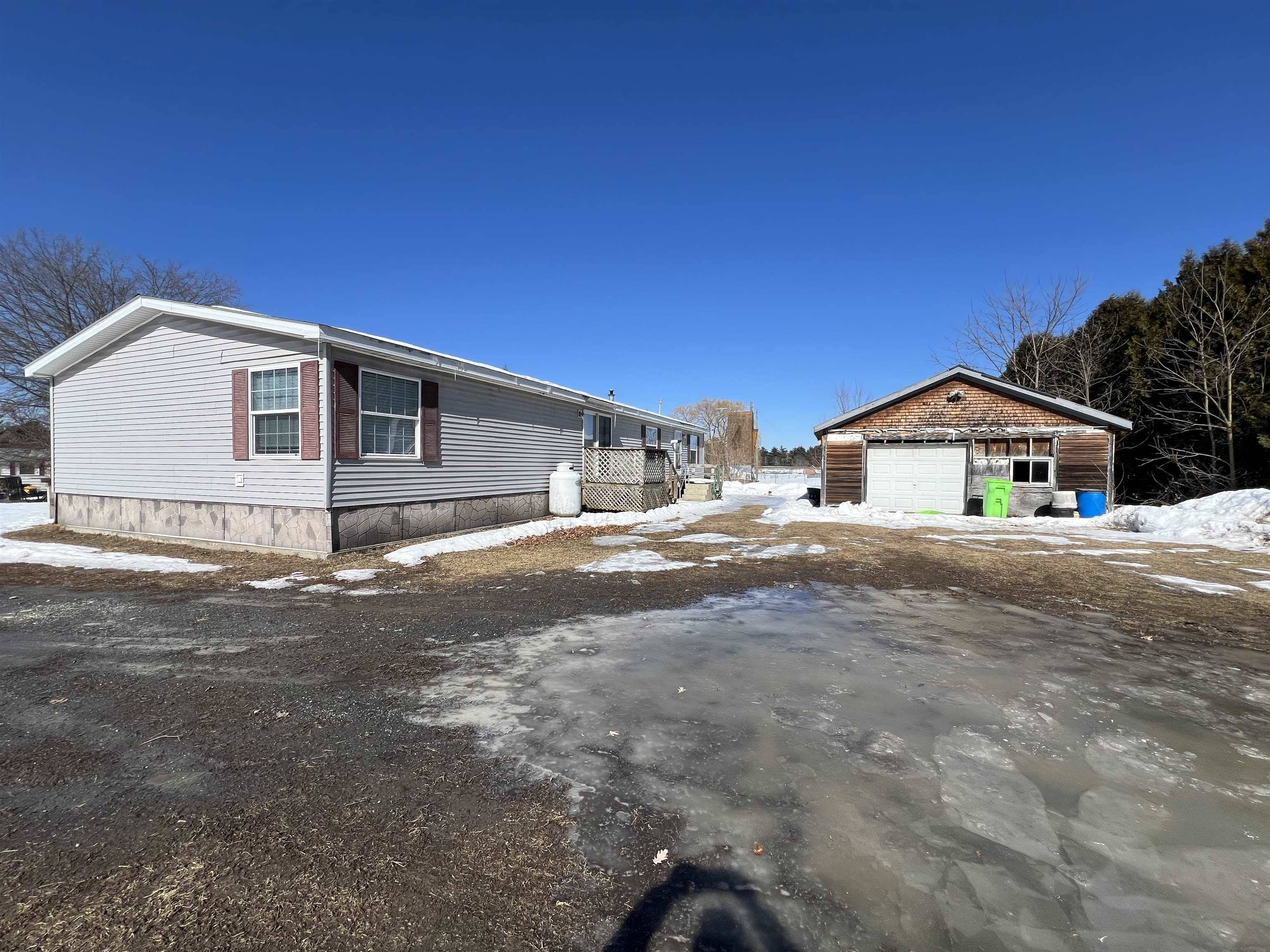 Fair Haven, VT 05743,157 Airport RD