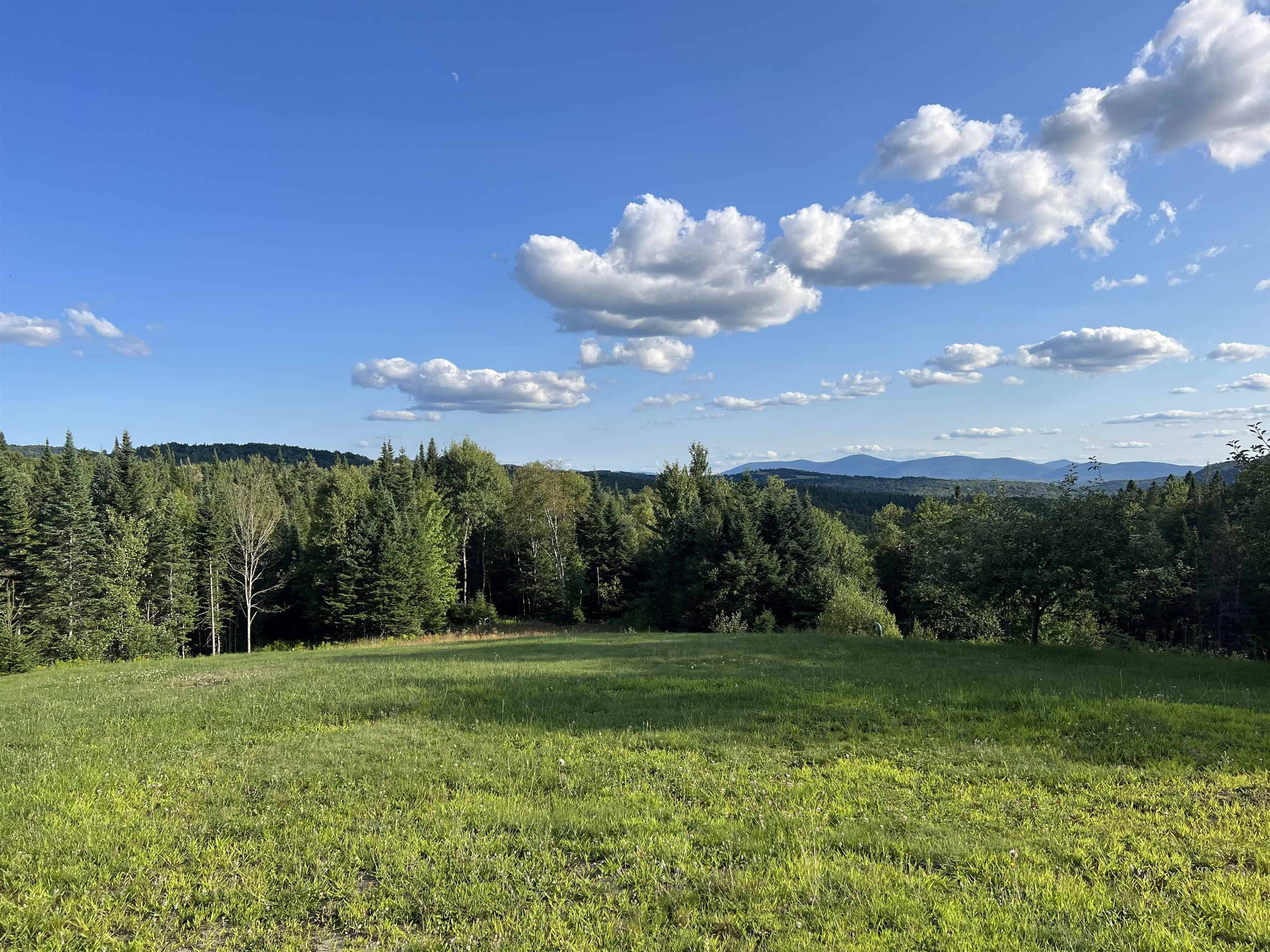 Stewartstown, NH 03576,11 Downing RD