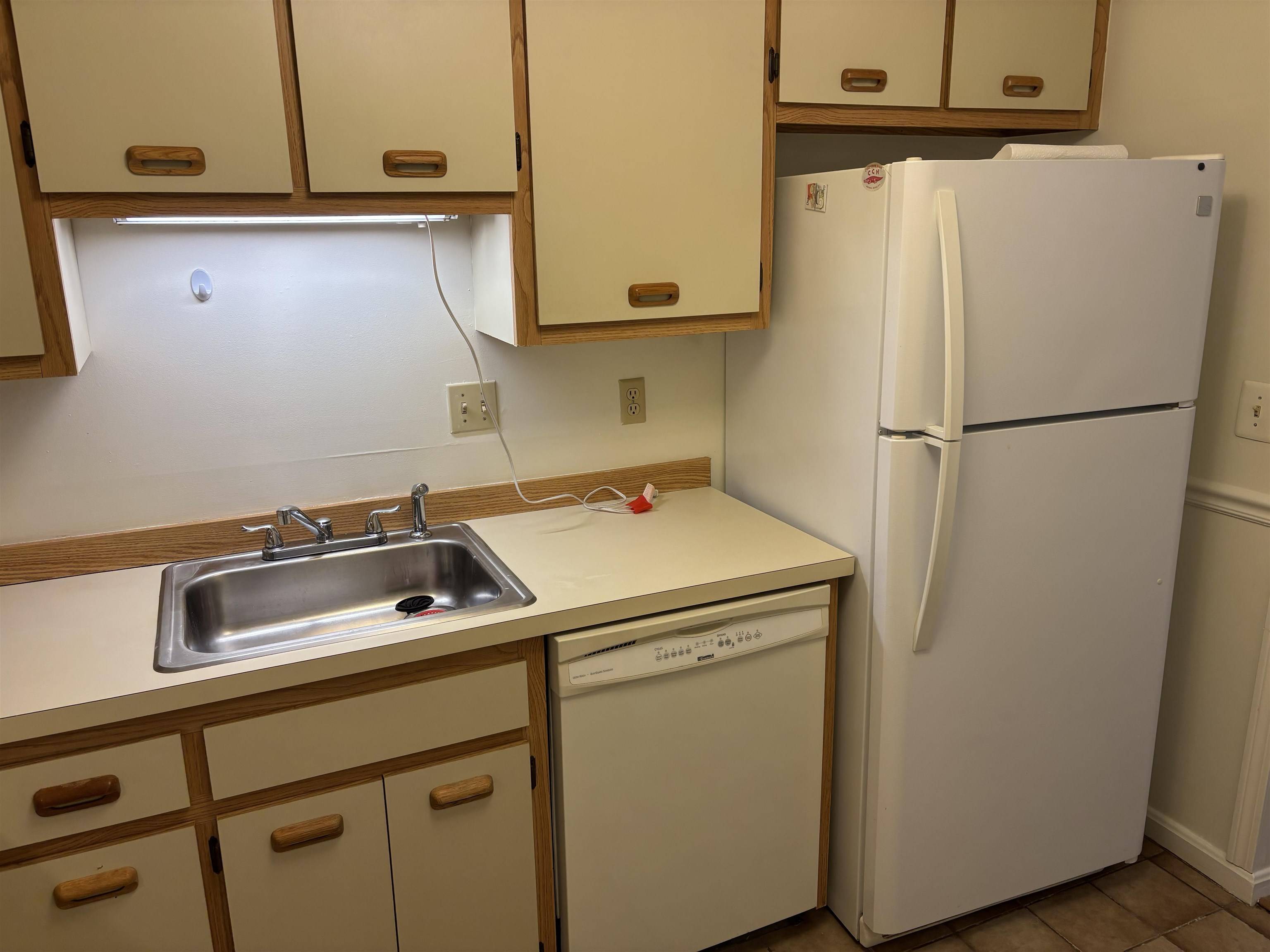 Nashua, NH 03060,66 Bluestone DR