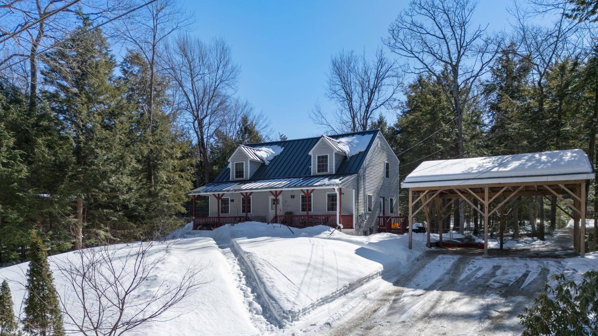 Barnstead, NH 03225,14 New London DR