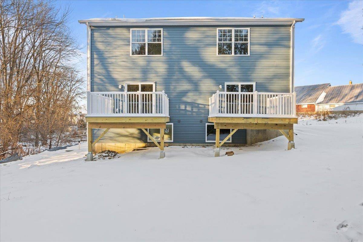 St. Albans City, VT 05478,498 Fairfax ST #102