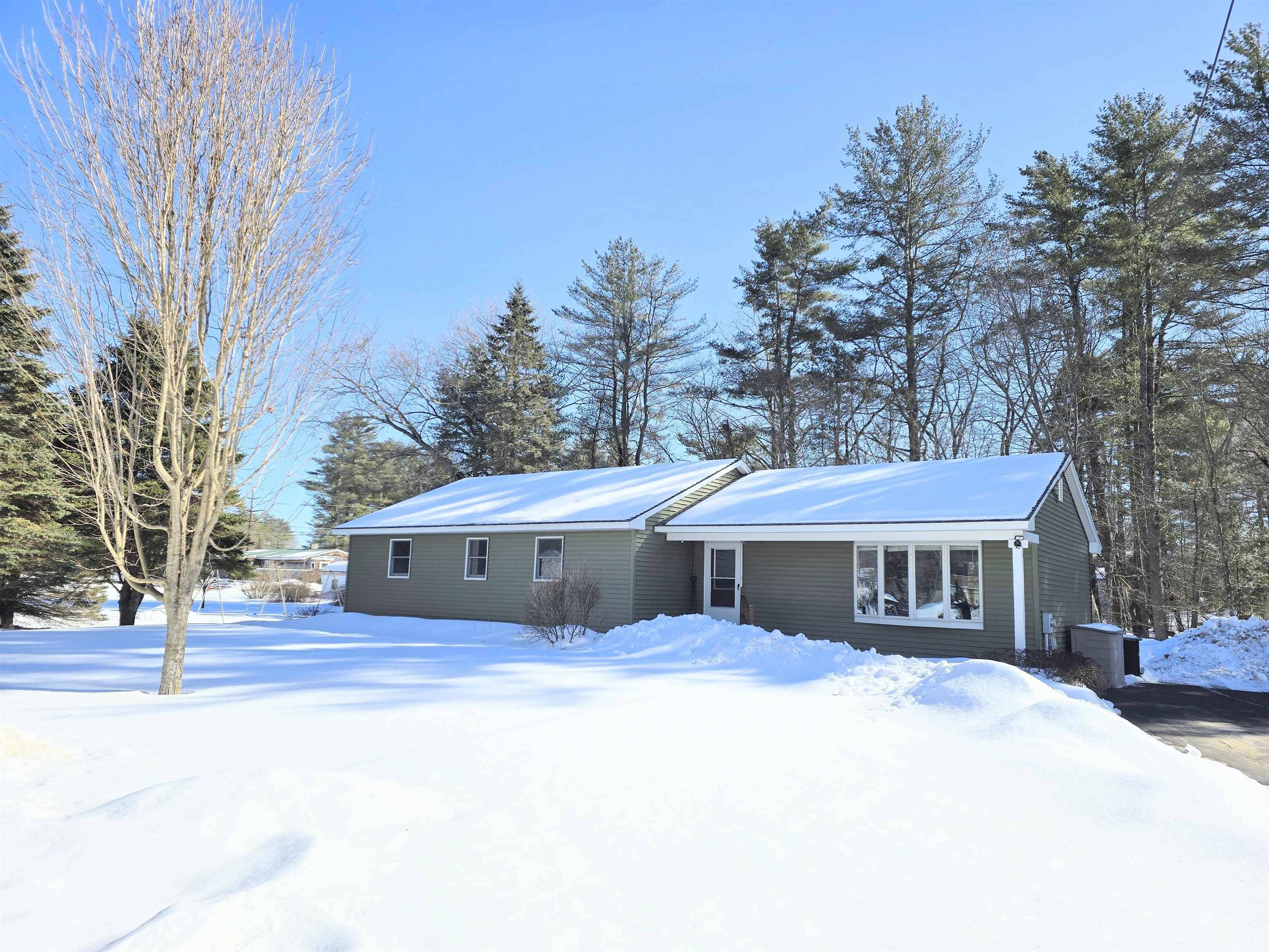Franklin, NH 03235,11 Lawson AVE