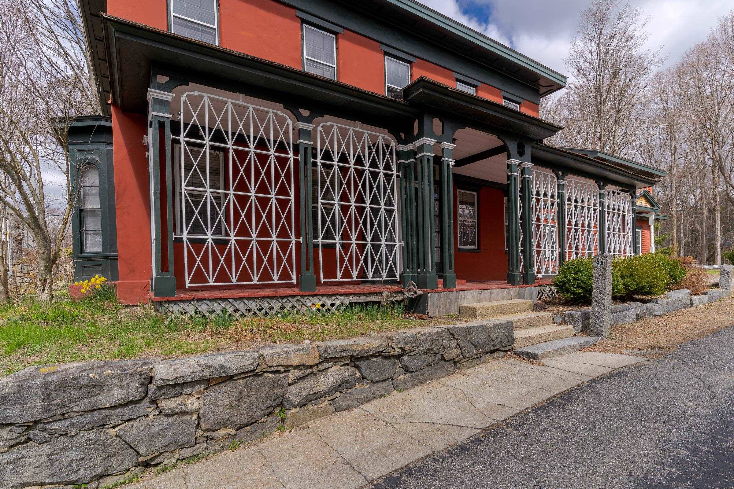 Newfields, NH 03856,9 Swamscott ST