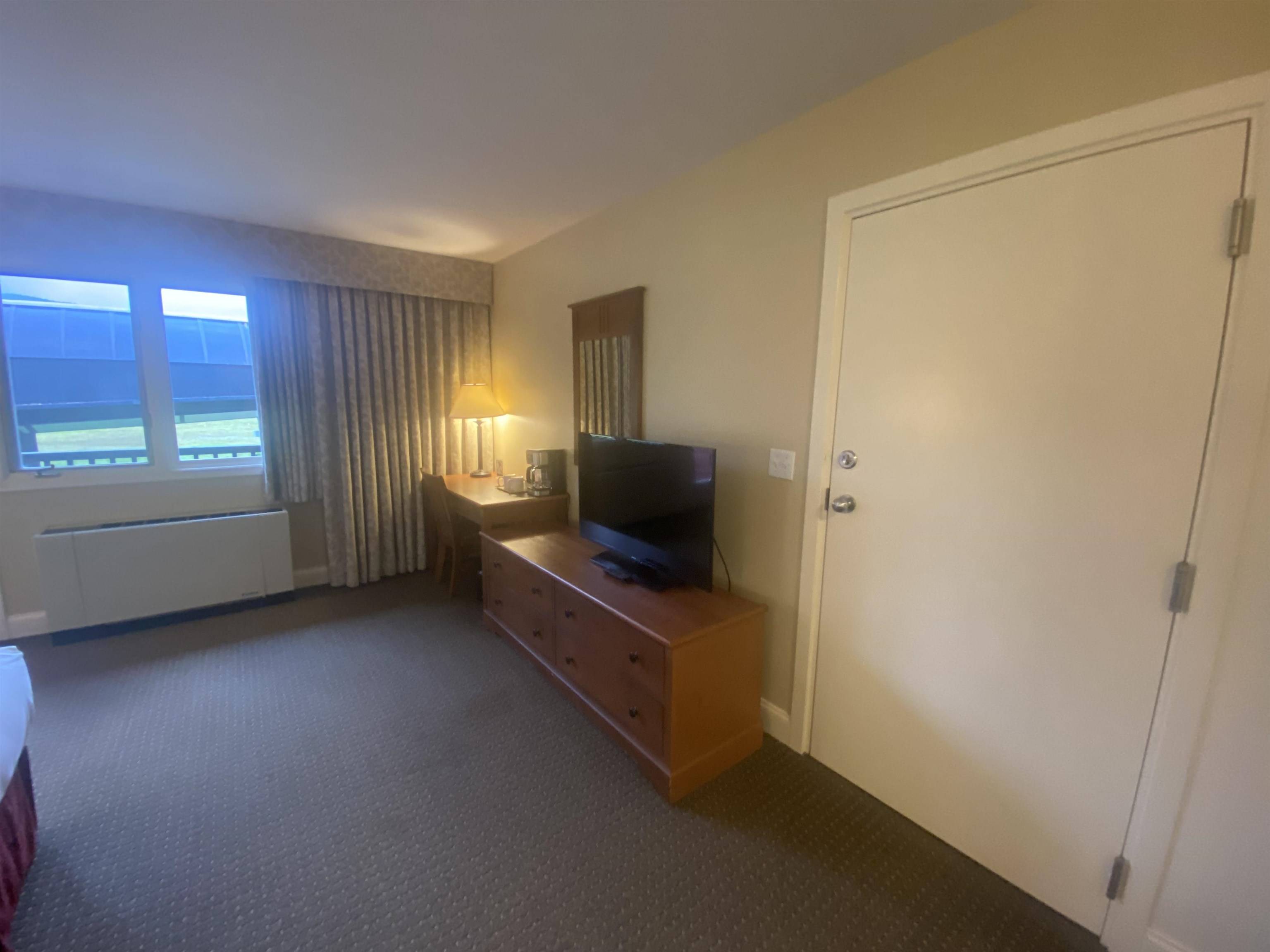 Dover, VT 05356,268/70/72 Q2,89 Grand Summit WAY