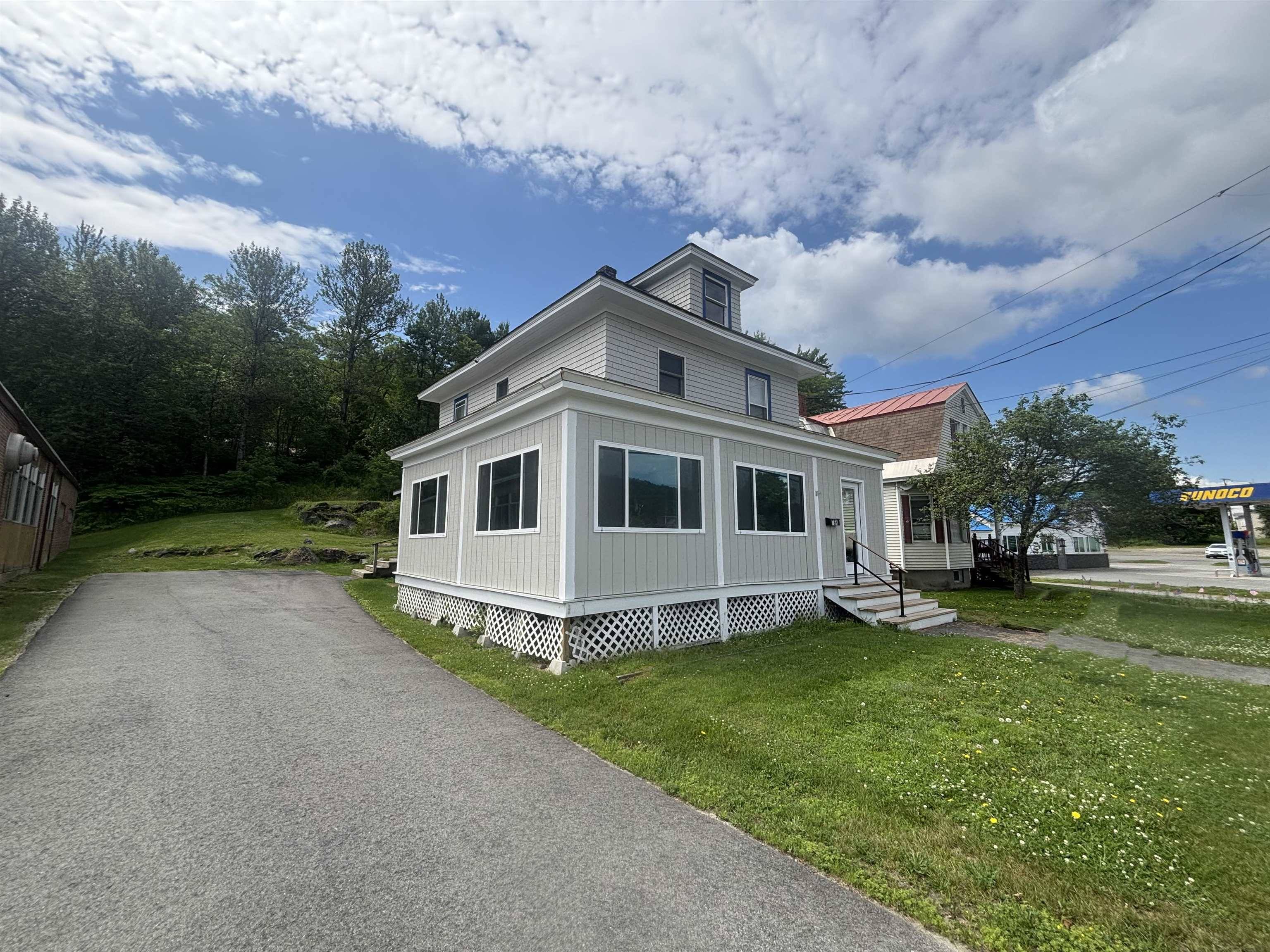 Lisbon, NH 03585,76 North Main ST